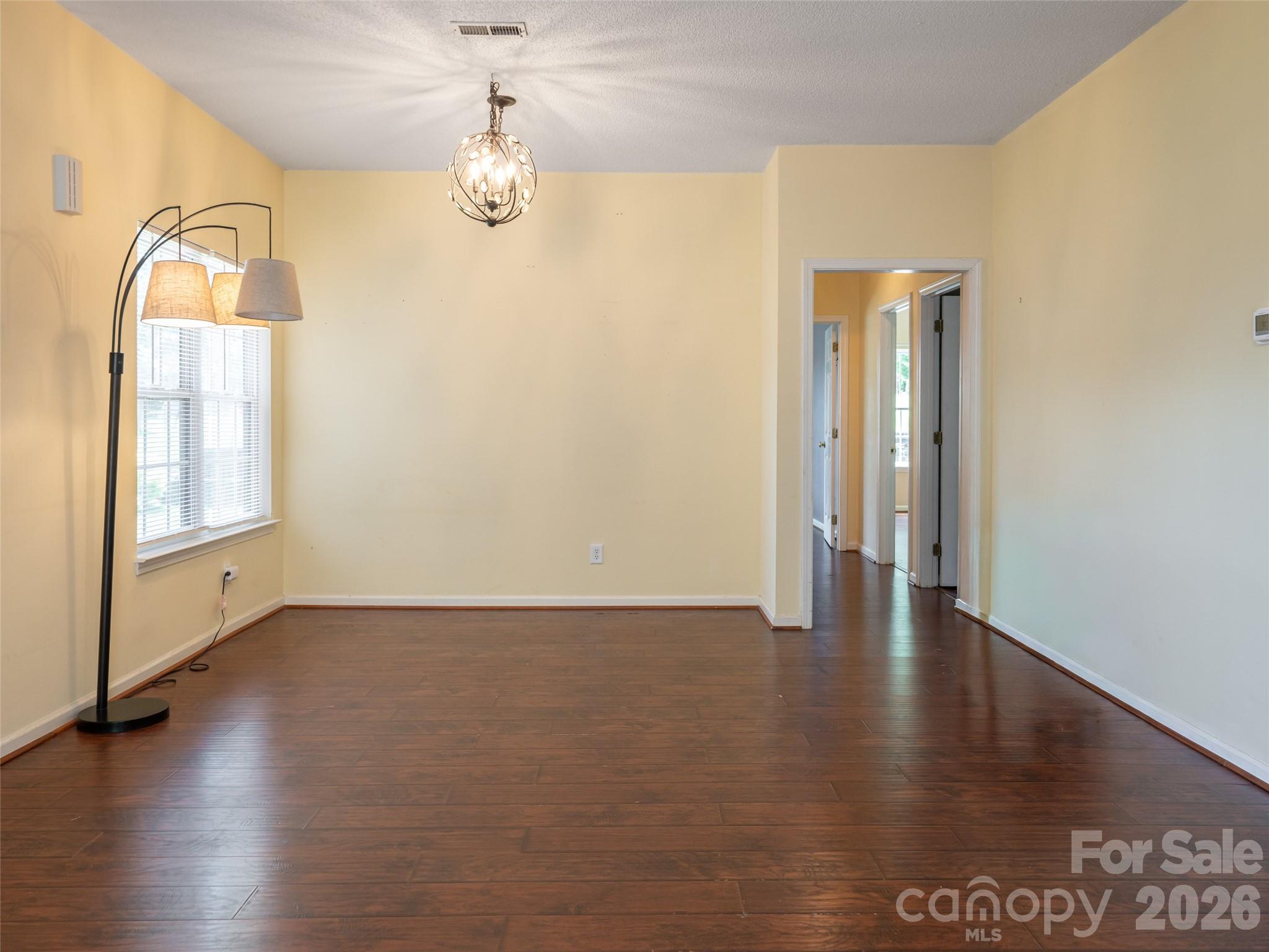 Dining area - 10 Ashe Road, Candler