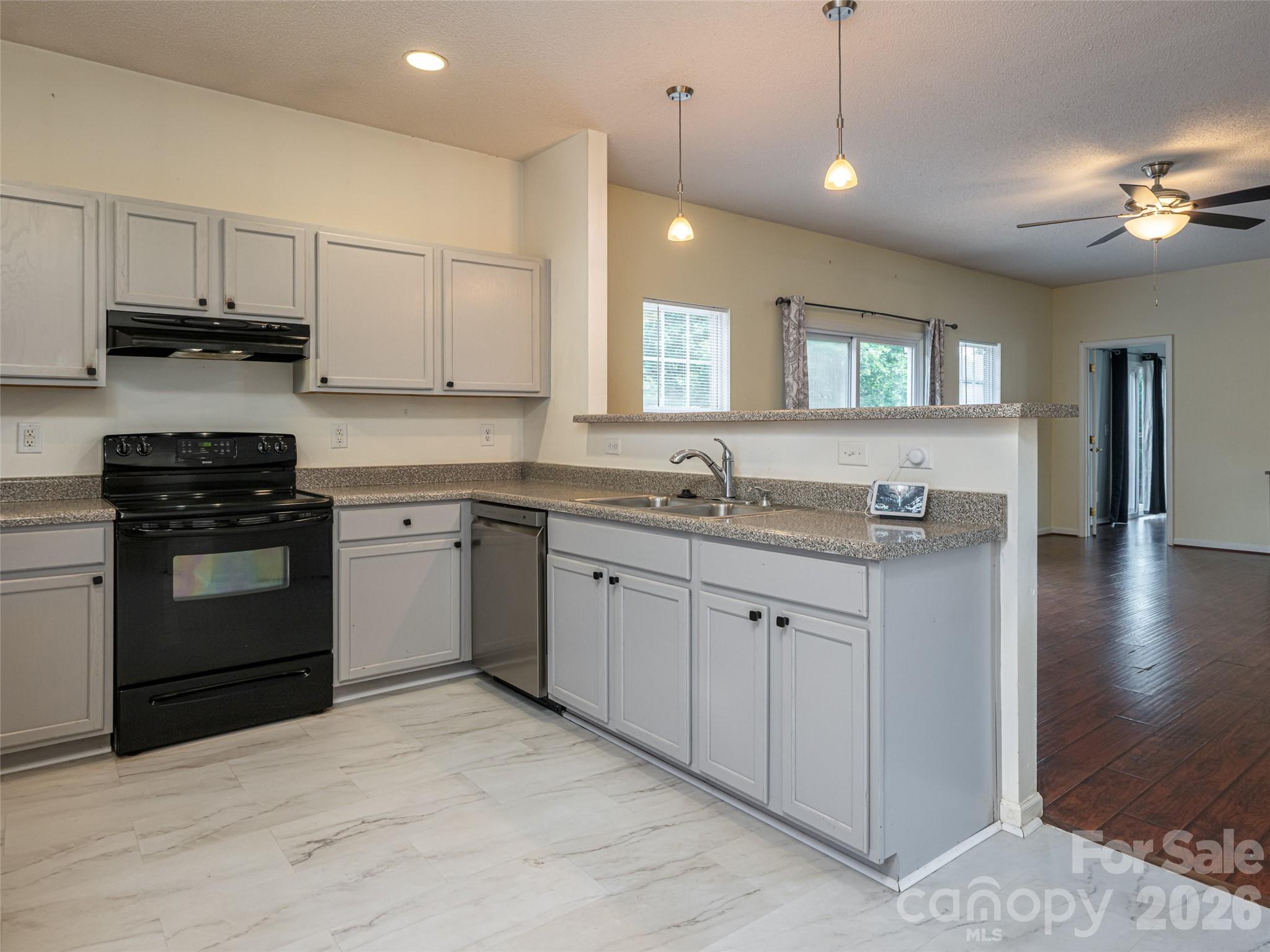 Kitchen open to great room - 10 Ashe Road, Candler