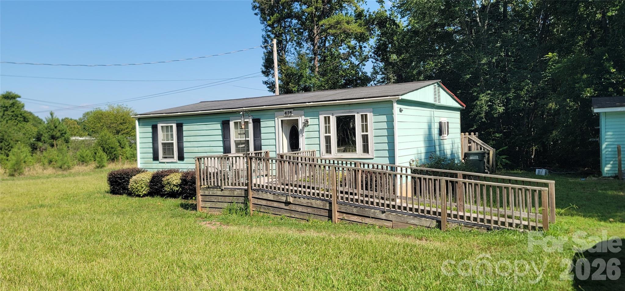 Front - 435 Airport Road, Gastonia