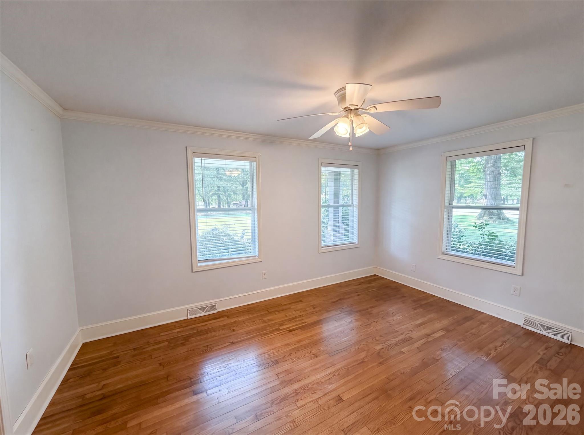 Single Family Residence at 1605 Auten Road, Gastonia, photo 9 of 18