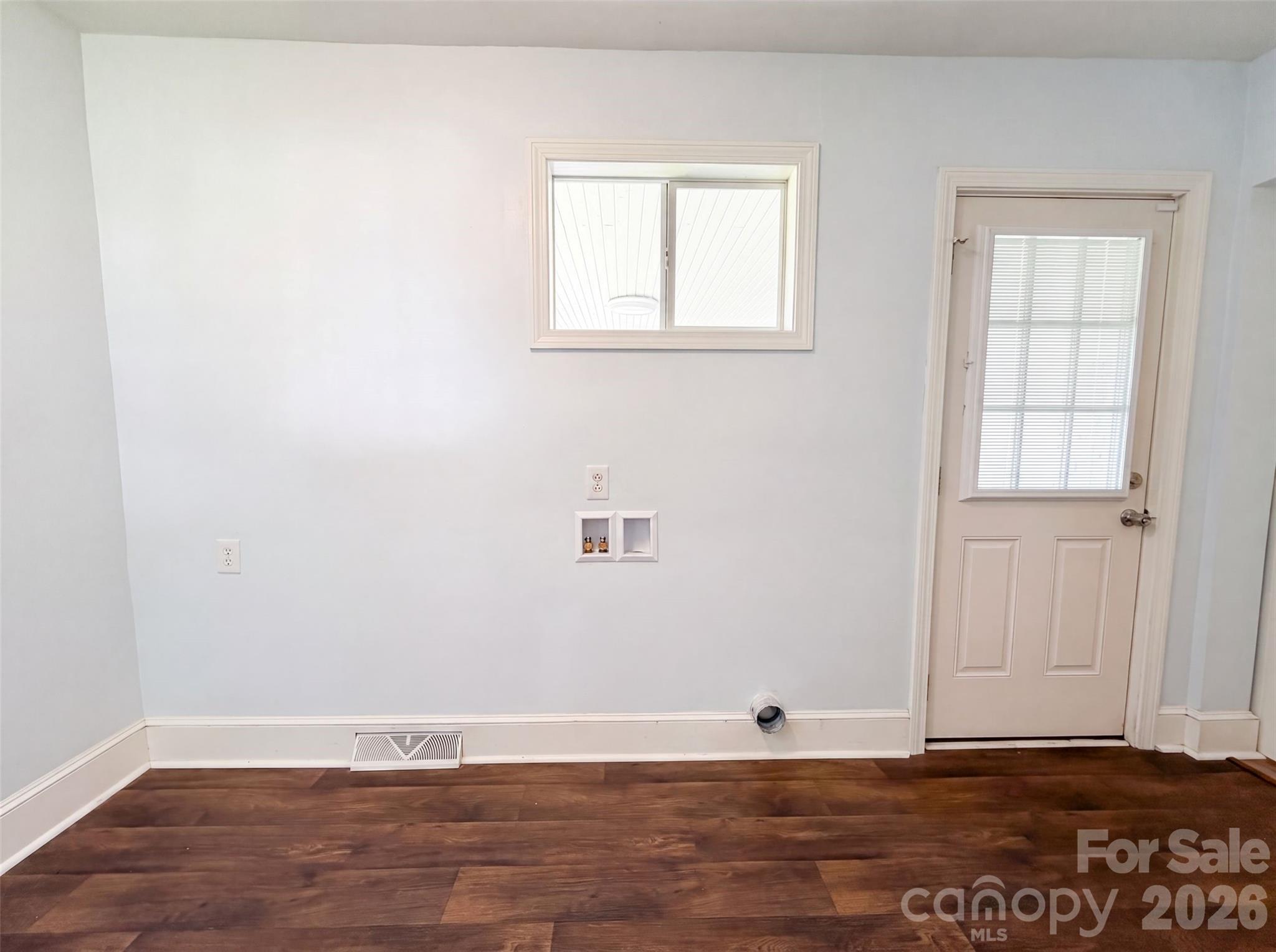 Single Family Residence at 1605 Auten Road, Gastonia, photo 15 of 18