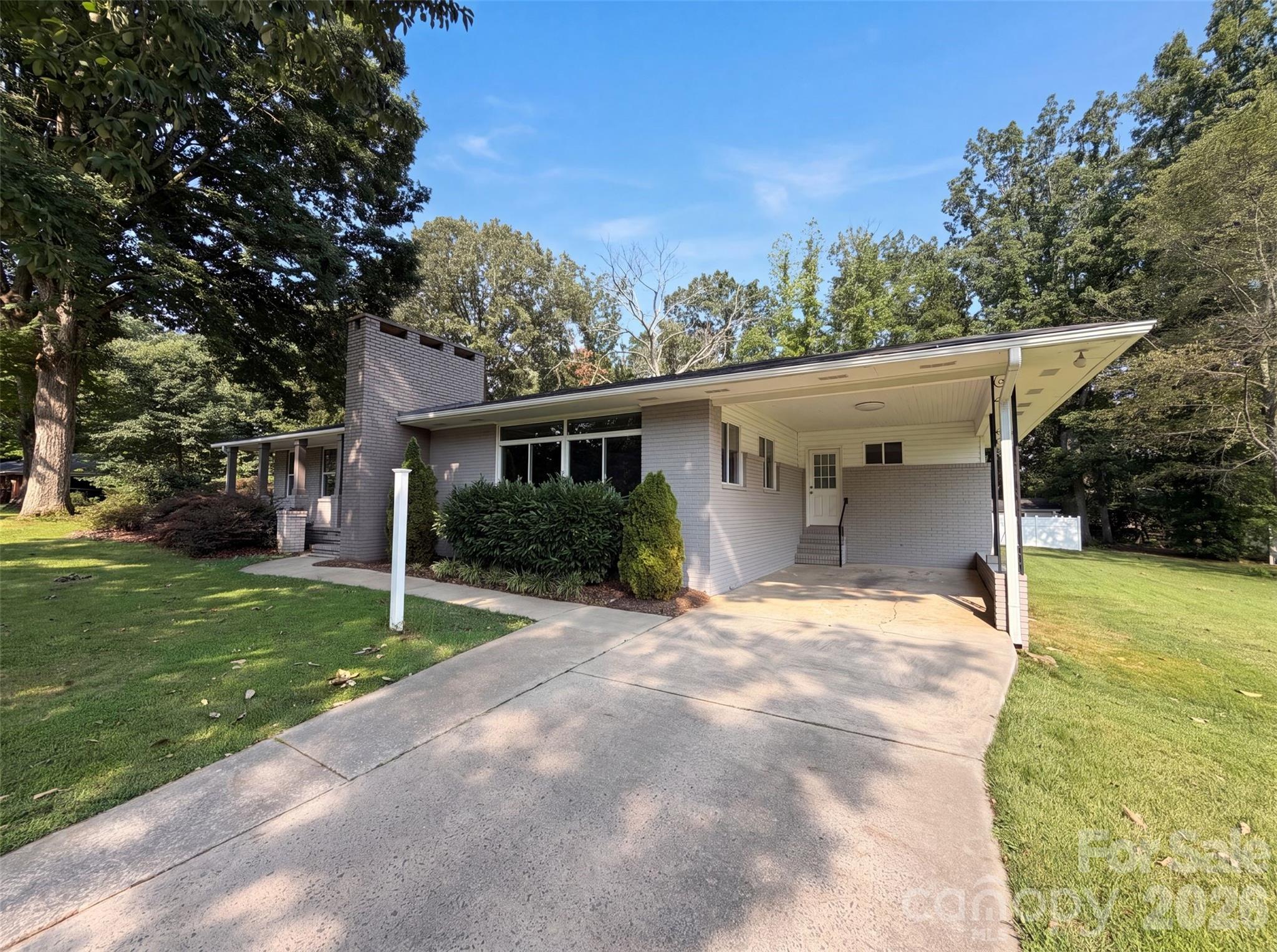 Single Family Residence at 1605 Auten Road, Gastonia, photo 16 of 18