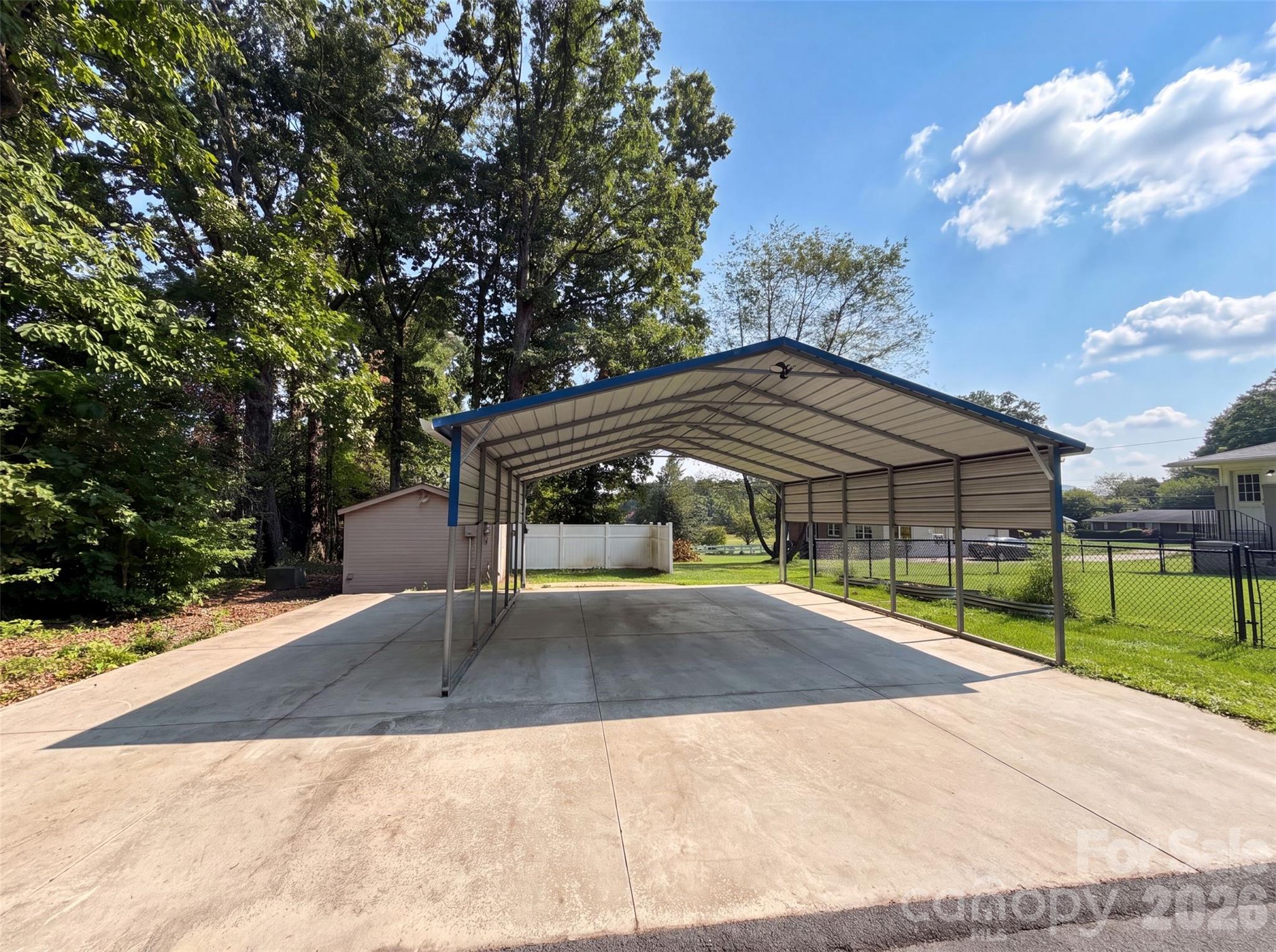 Single Family Residence at 1605 Auten Road, Gastonia, photo 17 of 18