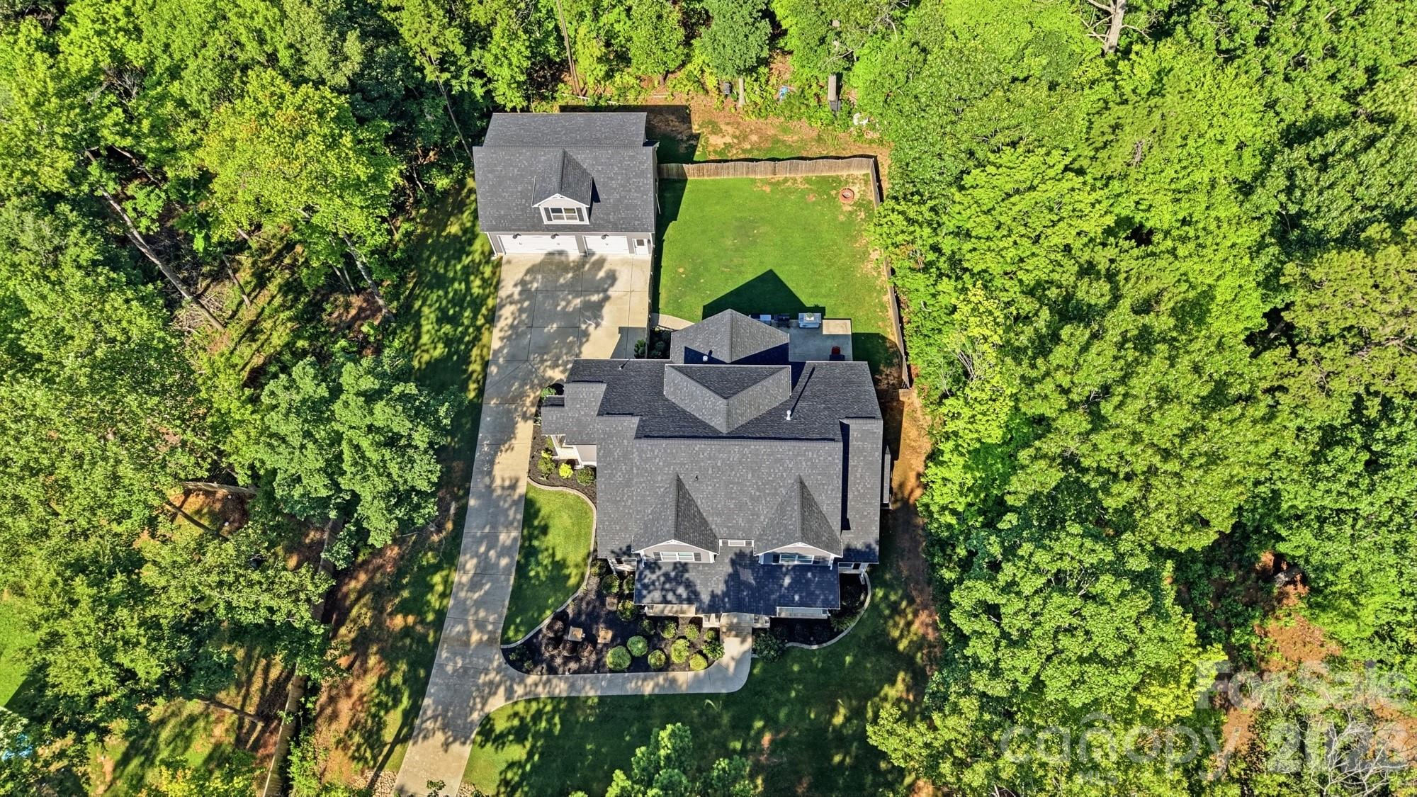 Single Family Residence at 1500 Billy Howey Road, Waxhaw, photo 8 of 48