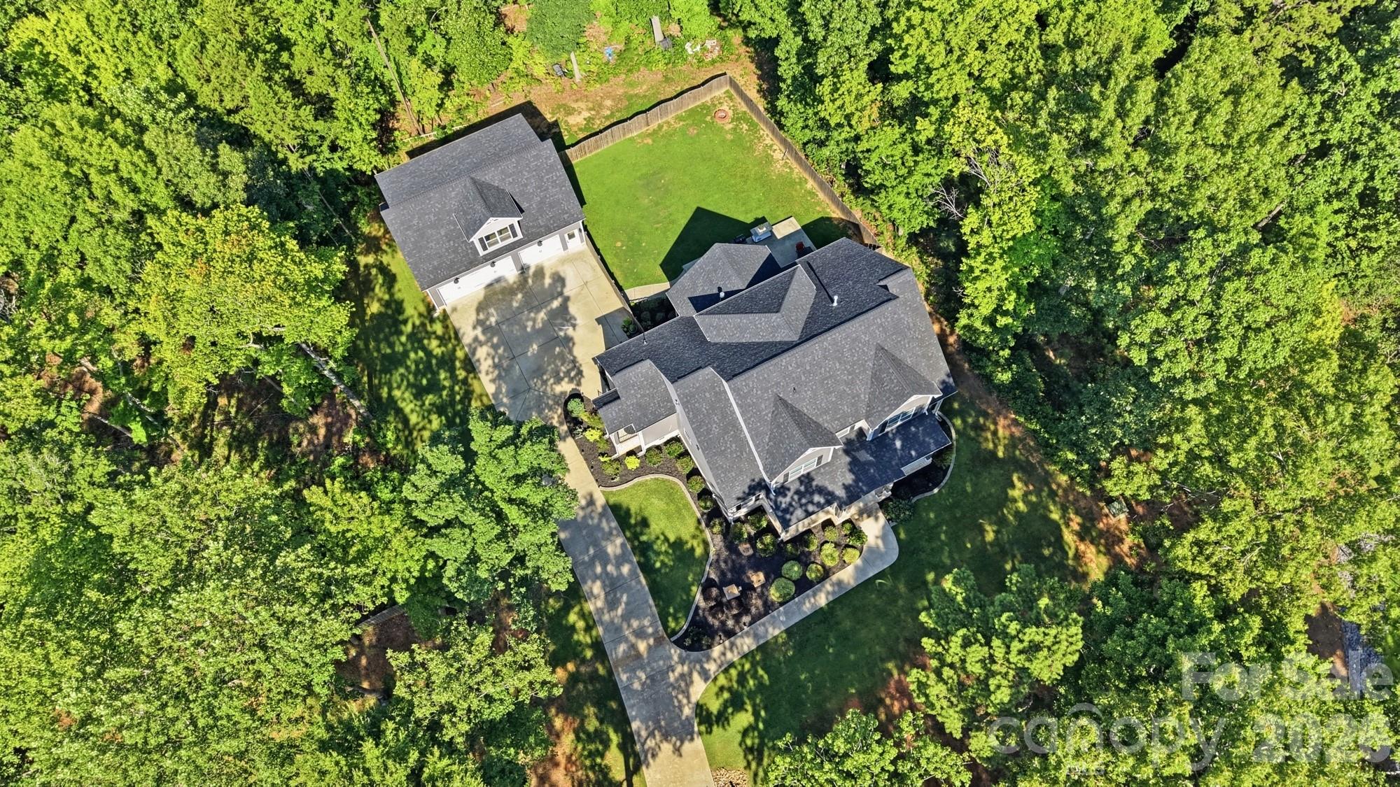 Single Family Residence at 1500 Billy Howey Road, Waxhaw, photo 9 of 48