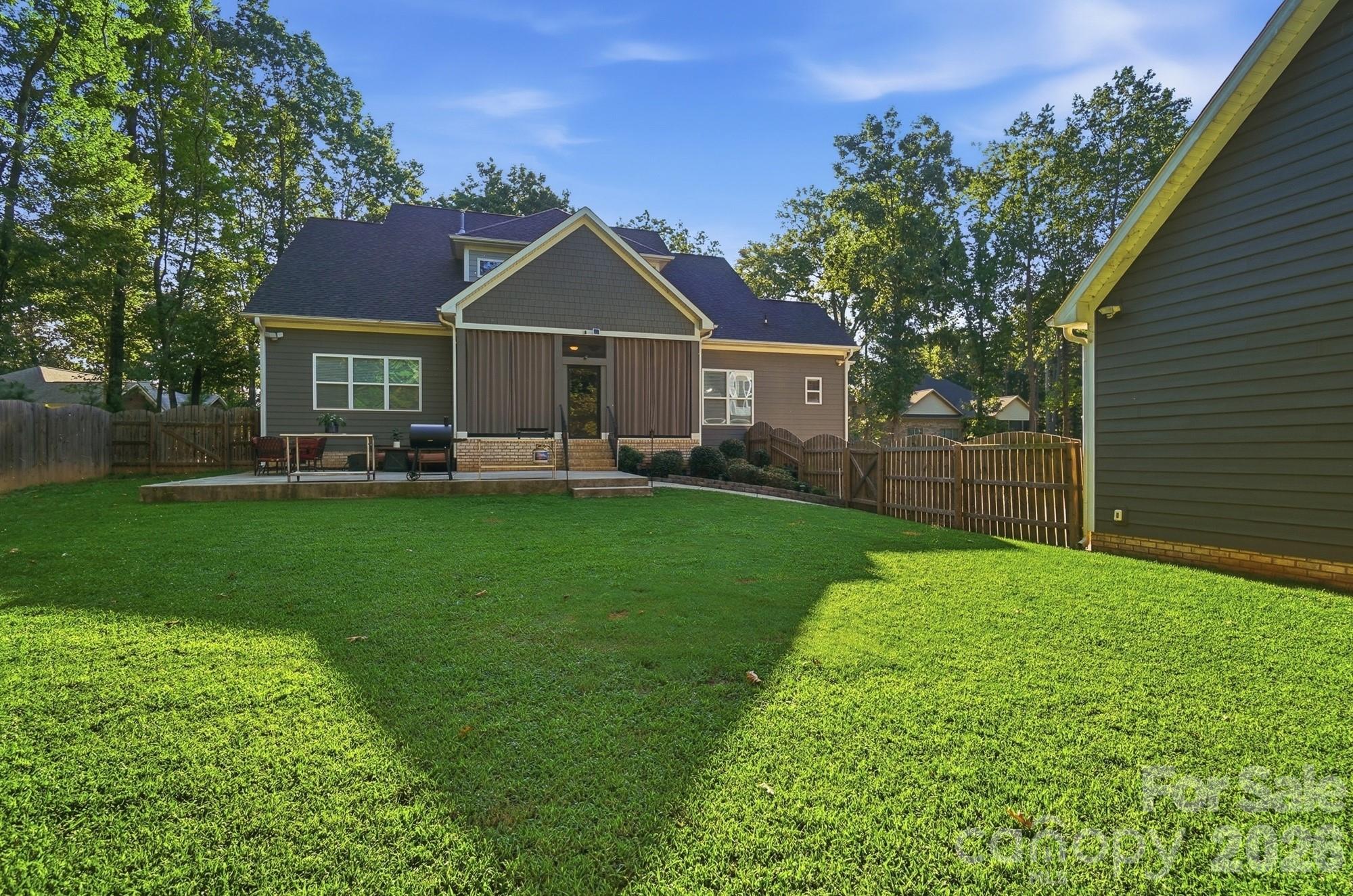 Single Family Residence at 1500 Billy Howey Road, Waxhaw, photo 47 of 48