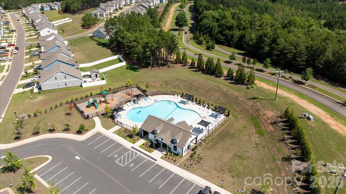 Lakeview pool - 11222 Island View Lane, Lancaster