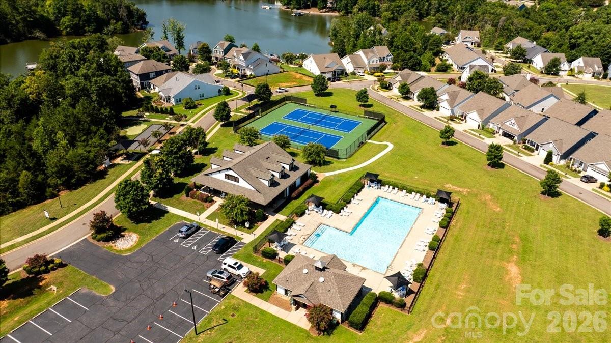 Amenities - 11222 Island View Lane, Lancaster