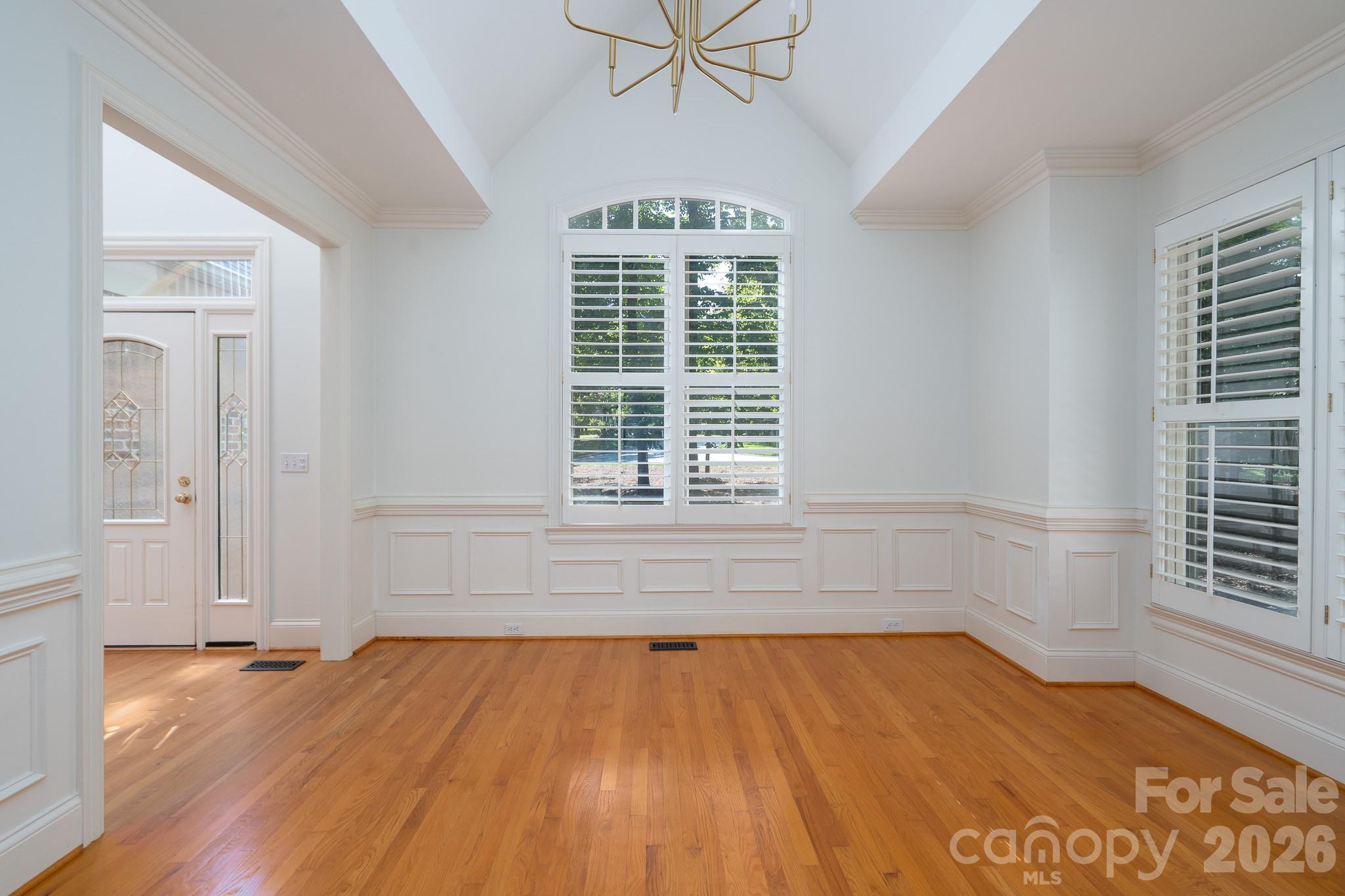 Dining Room - 205 Piney Grove Point, New London