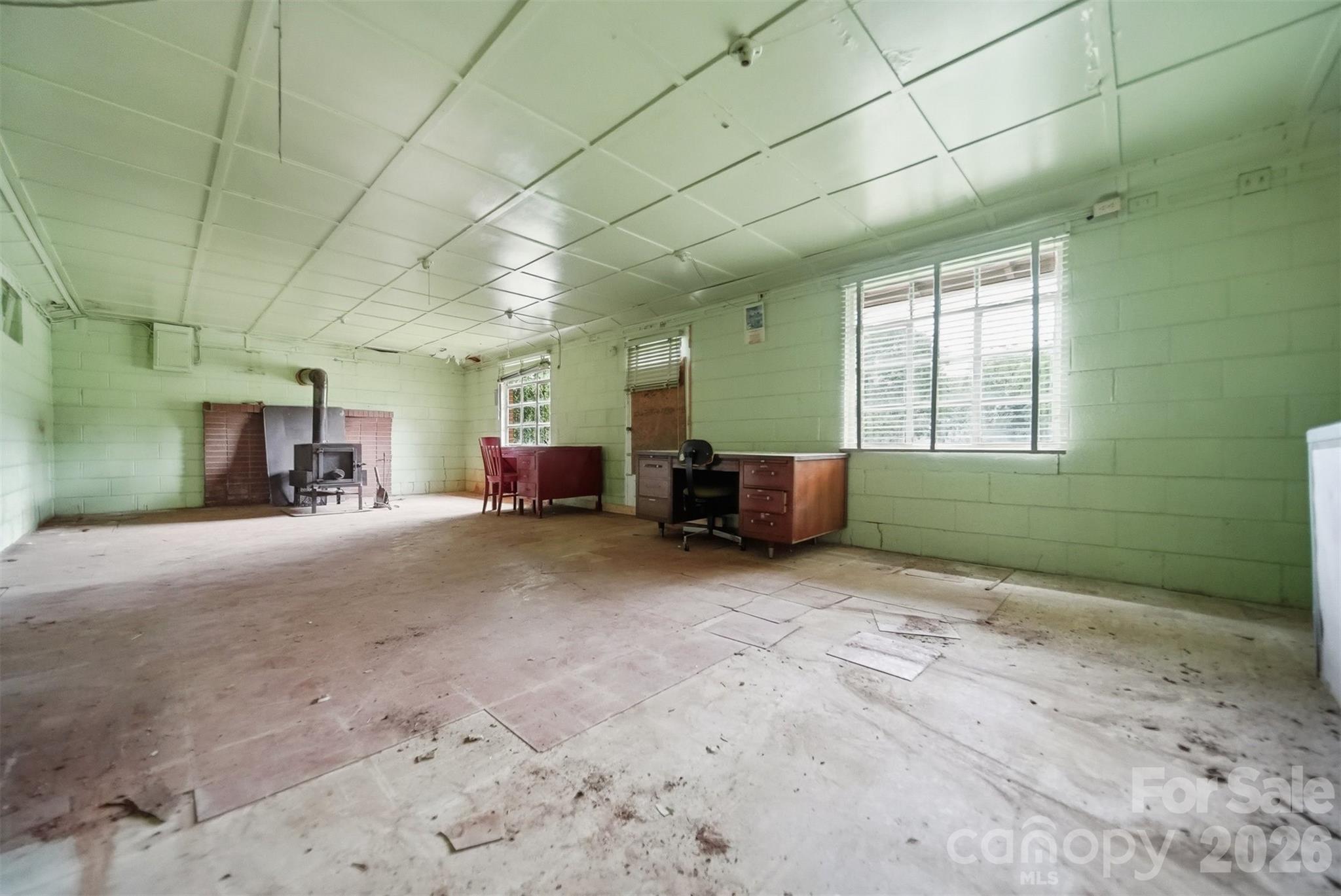 The former family gas station would make a great game room or maybe a home office or small business. - 7624 W Highway 27 Highway, Vale