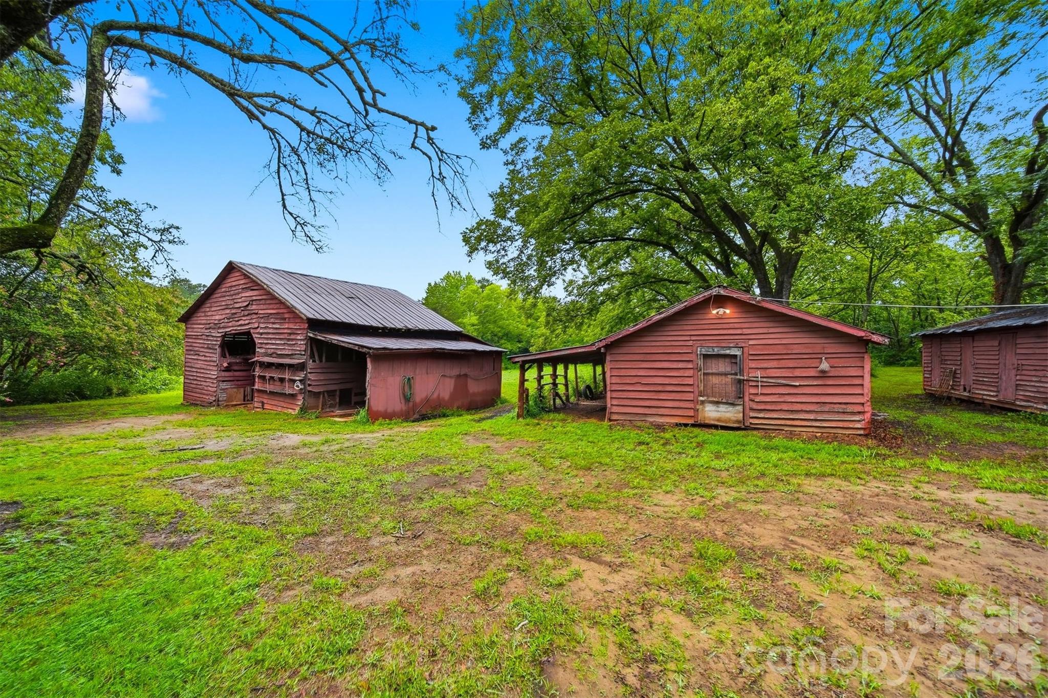 Barns that have stood the test of time - 7624 W Highway 27 Highway, Vale