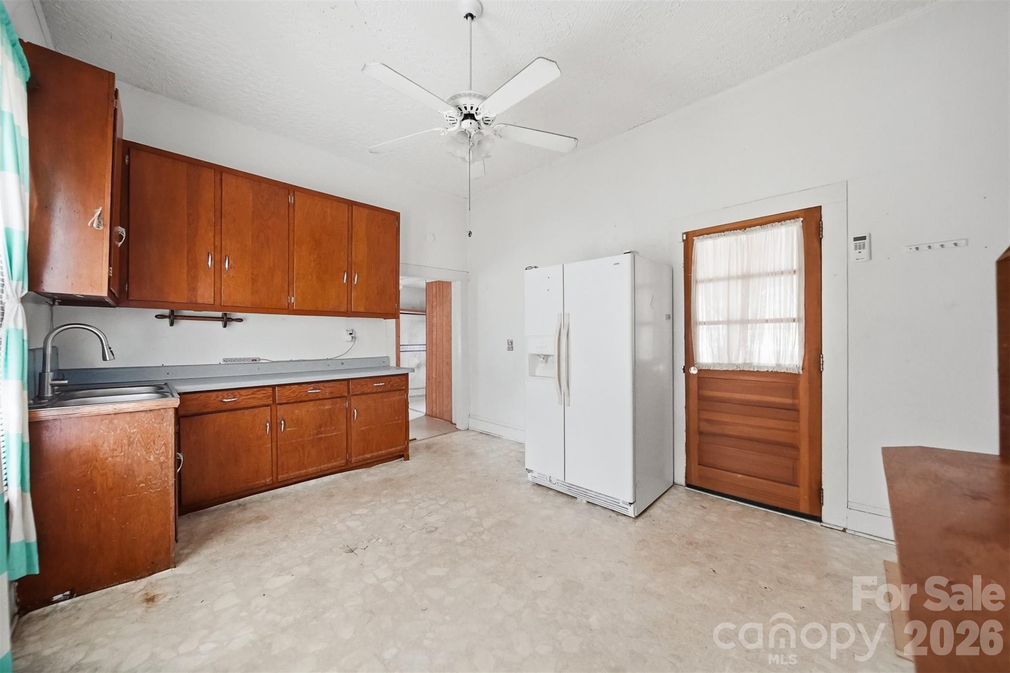 Single Family Residence at 1289 Davis Road, Lincolnton, photo 10 of 31