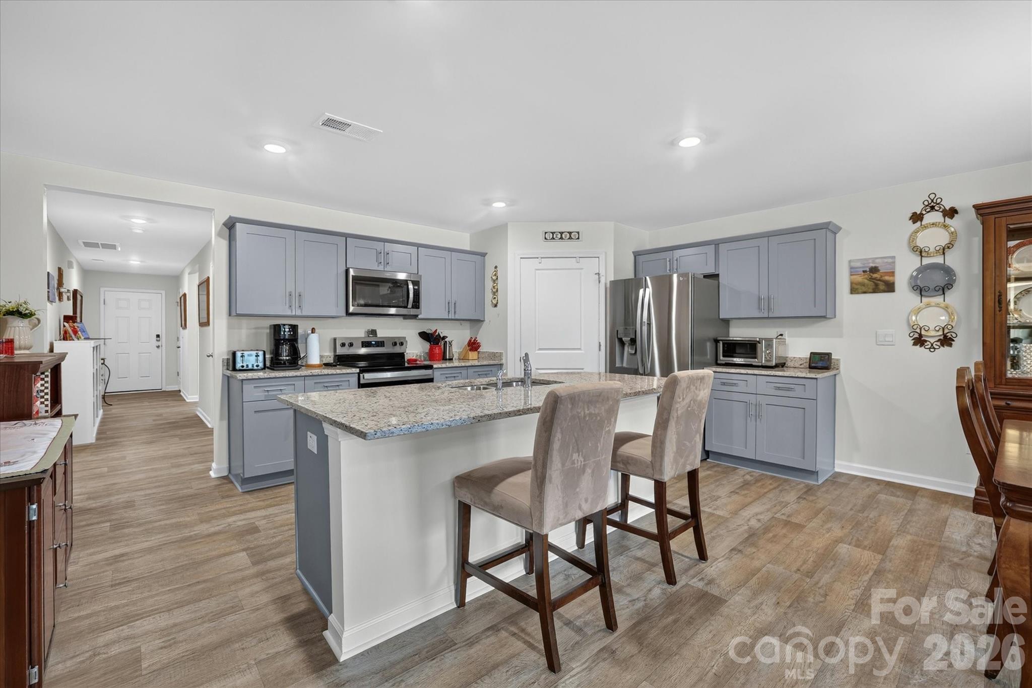Single Family Residence at 196 Beebop Lane, Lexington, photo 6 of 43