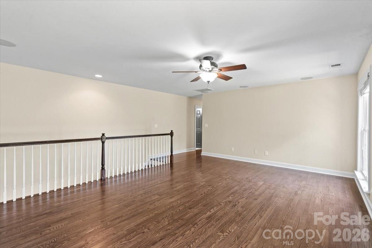 Loft - 109 Pauls Lane, Mooresville