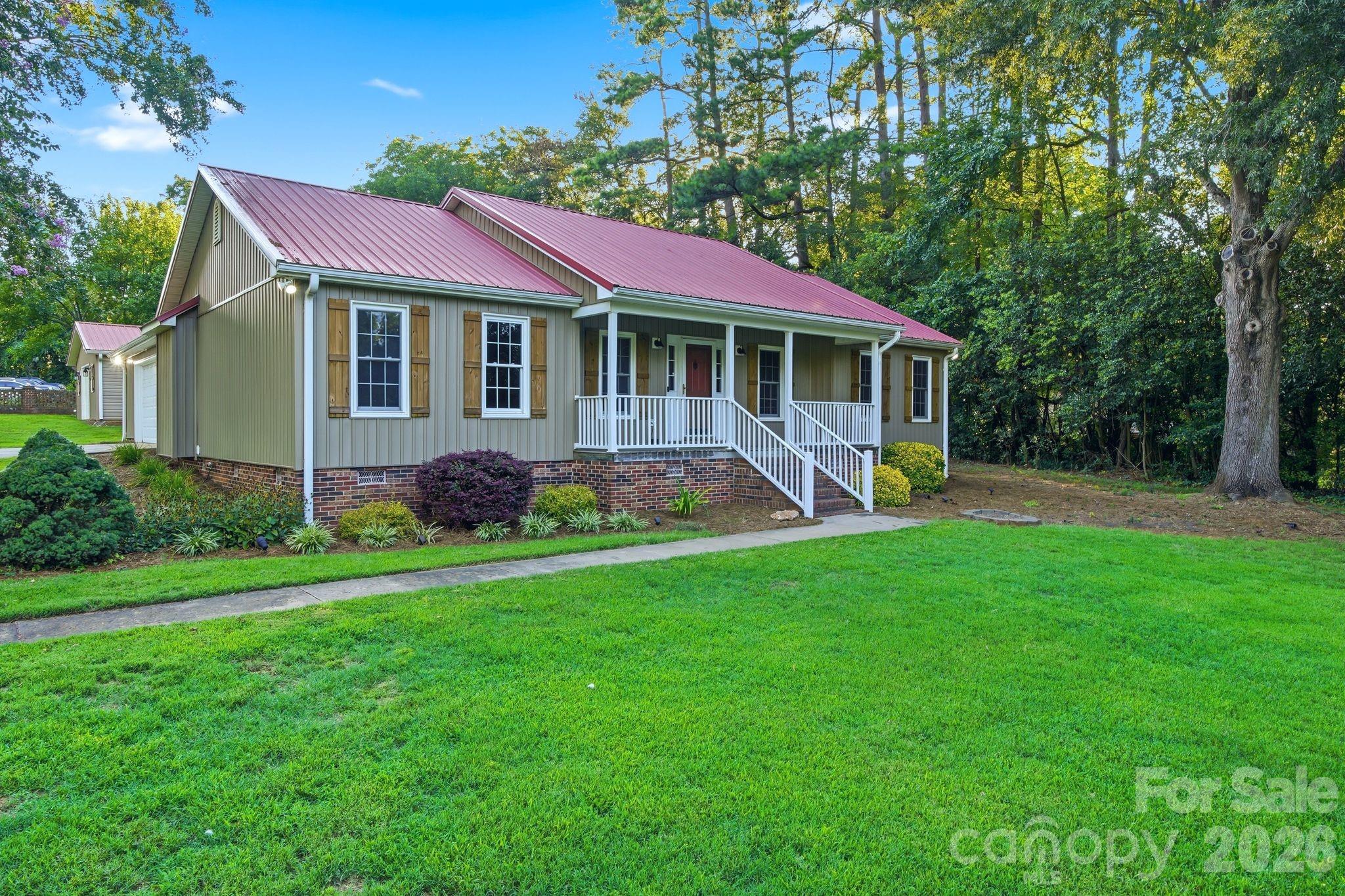 1905 Stokes Ferry Road