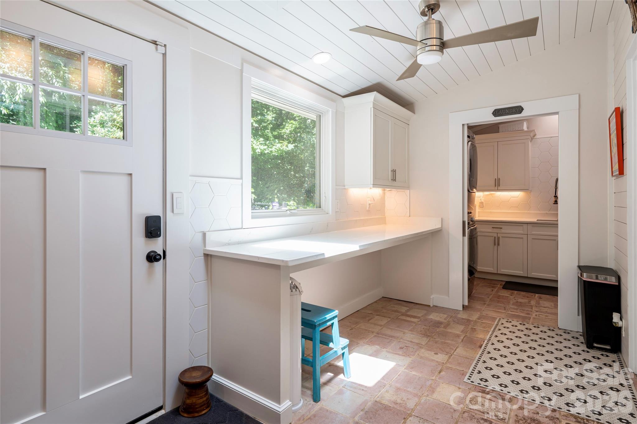 Single Family Residence at 2511 Kanuga Road, Hendersonville, photo 13 of 46