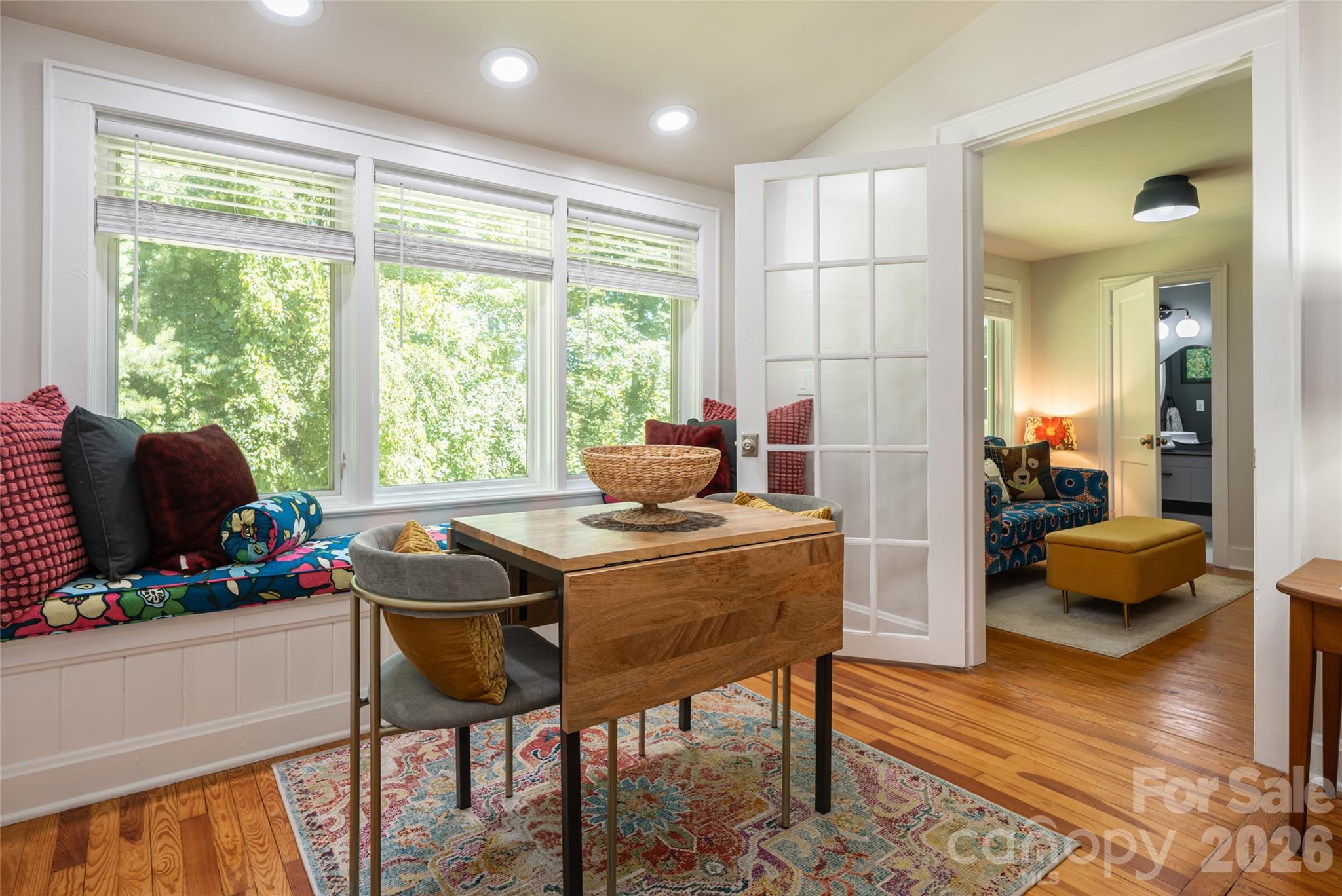 Single Family Residence at 2511 Kanuga Road, Hendersonville, photo 18 of 46