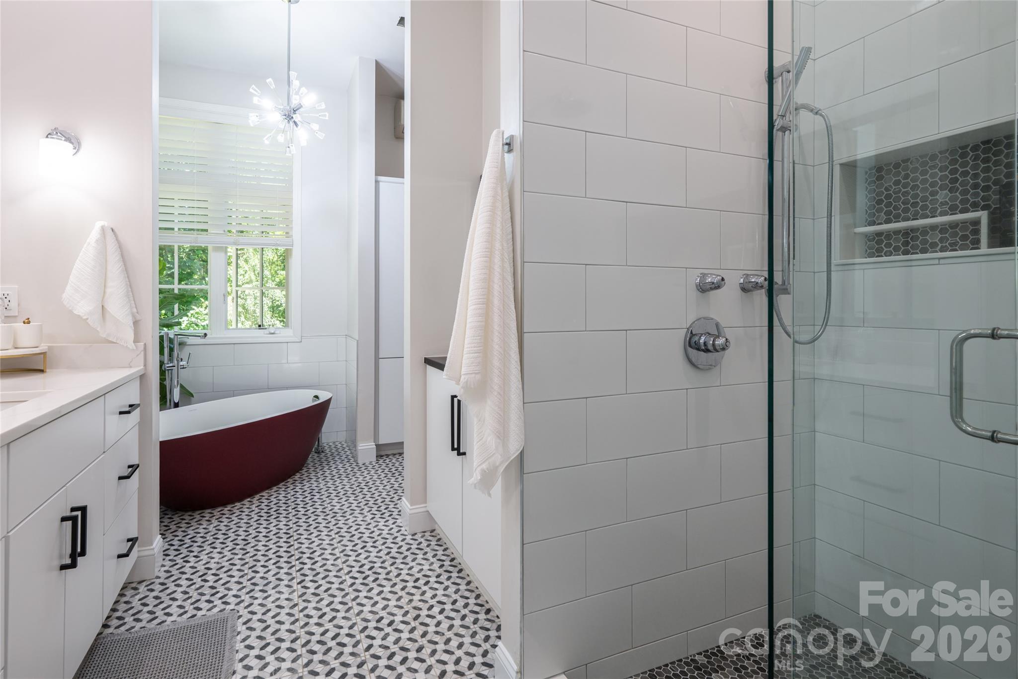 Single Family Residence at 2511 Kanuga Road, Hendersonville, photo 22 of 46