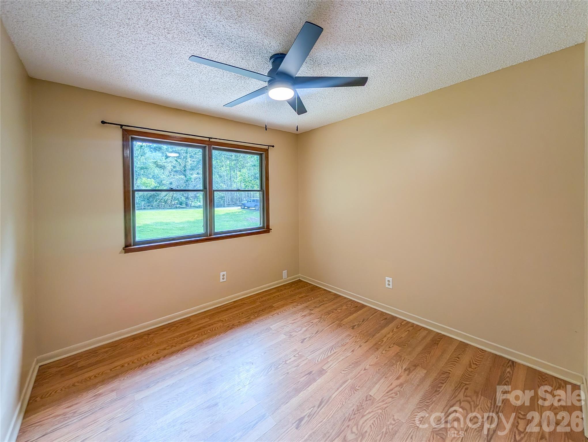 Single Family Residence at 328 Wooded Valley Lane, Burnsville, photo 25 of 47