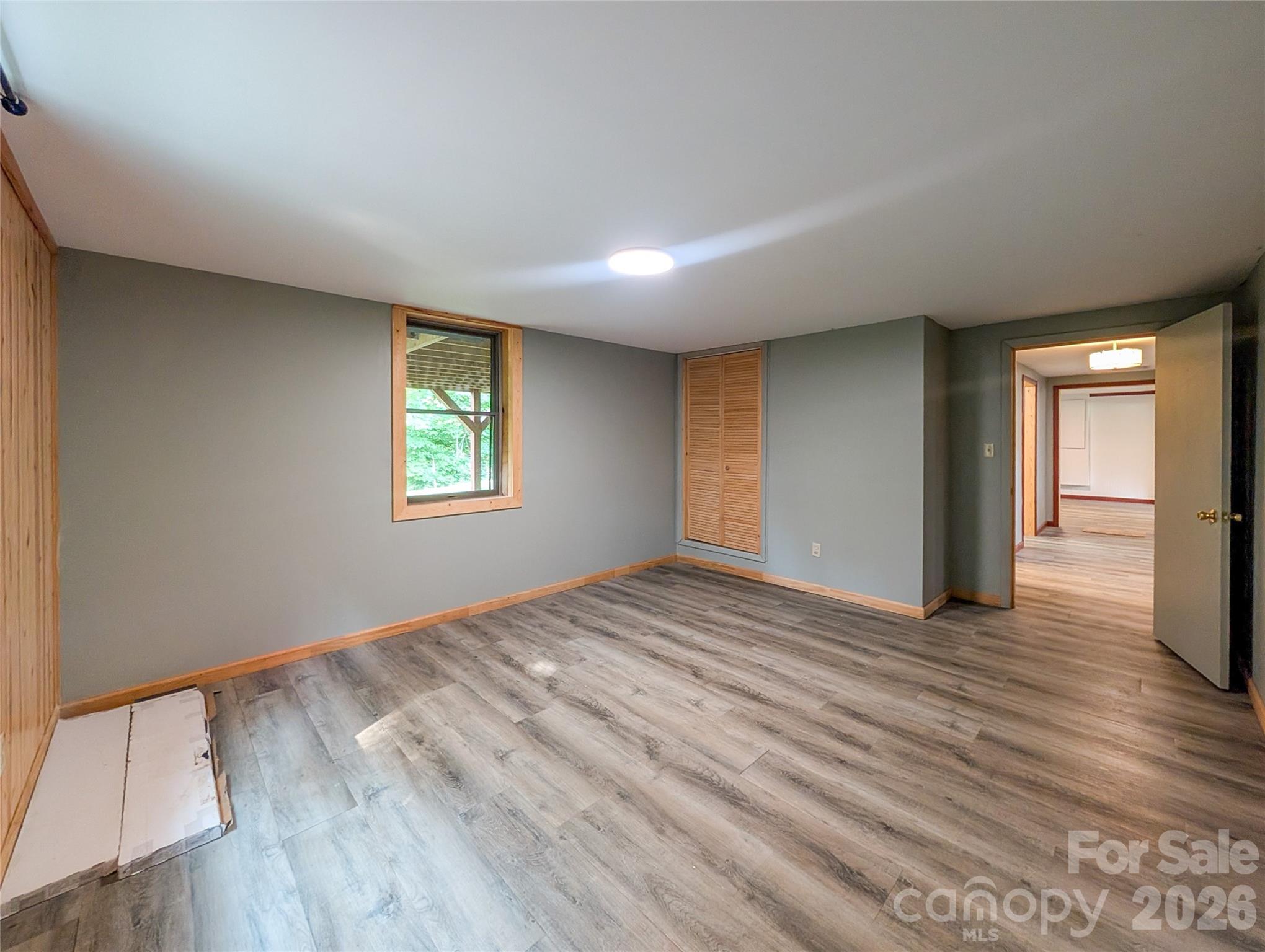 Single Family Residence at 328 Wooded Valley Lane, Burnsville, photo 33 of 47