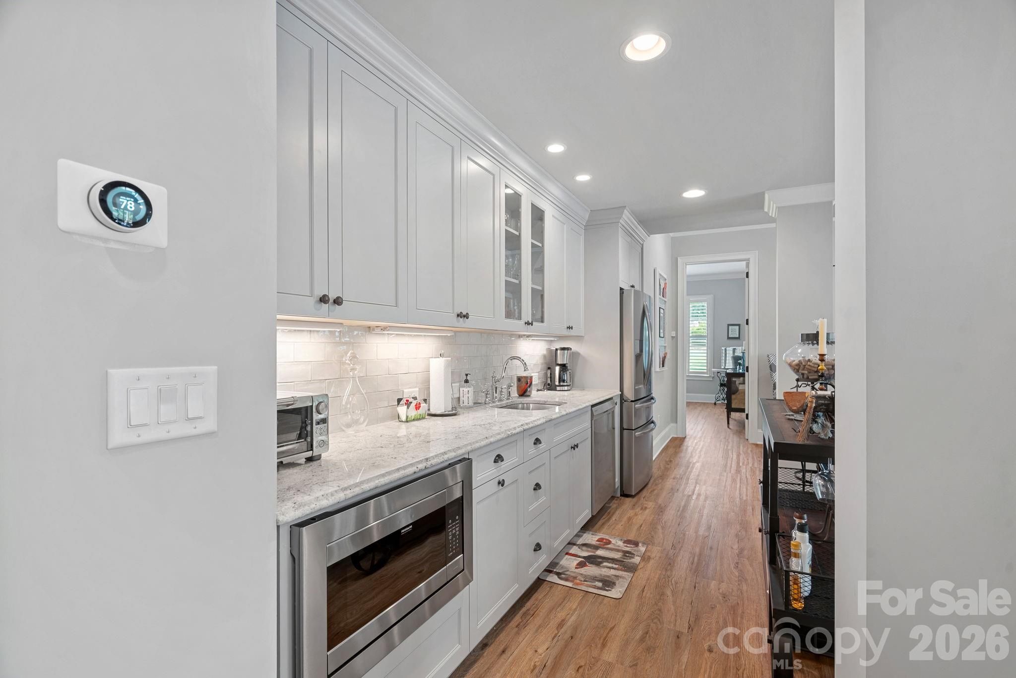 2nd kitchen area/walkout basement - microwave, sink, dishwasher and refrigerator!! - 2889 Mount Pleasant Road, Sherrills Ford