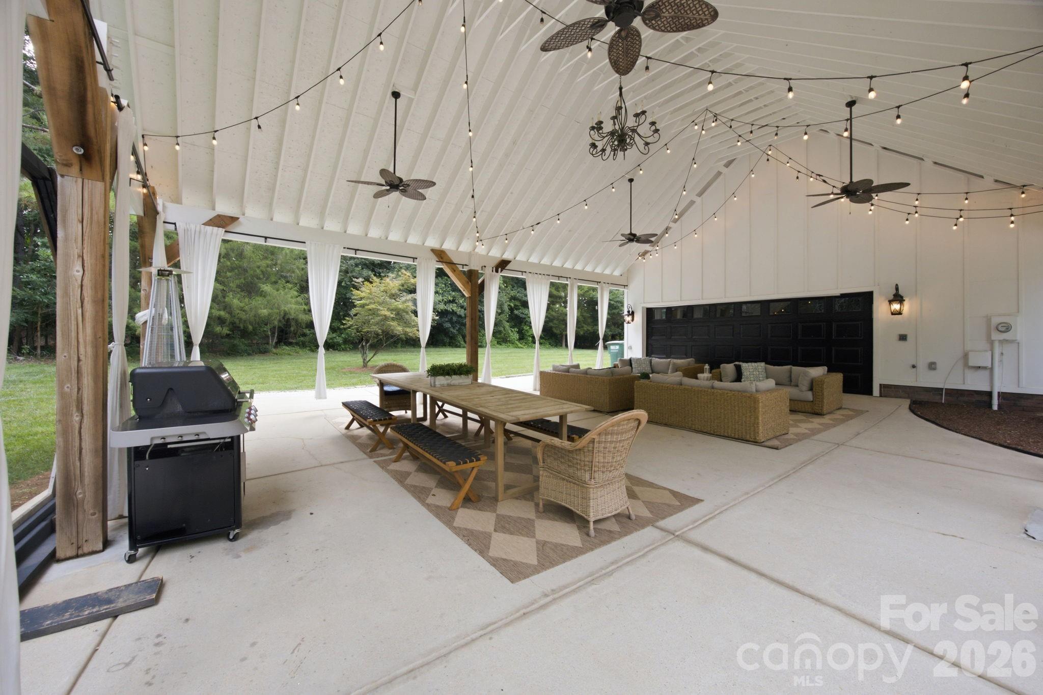 Single Family Residence at 9544 Brief Road, Mint Hill, photo 11 of 48