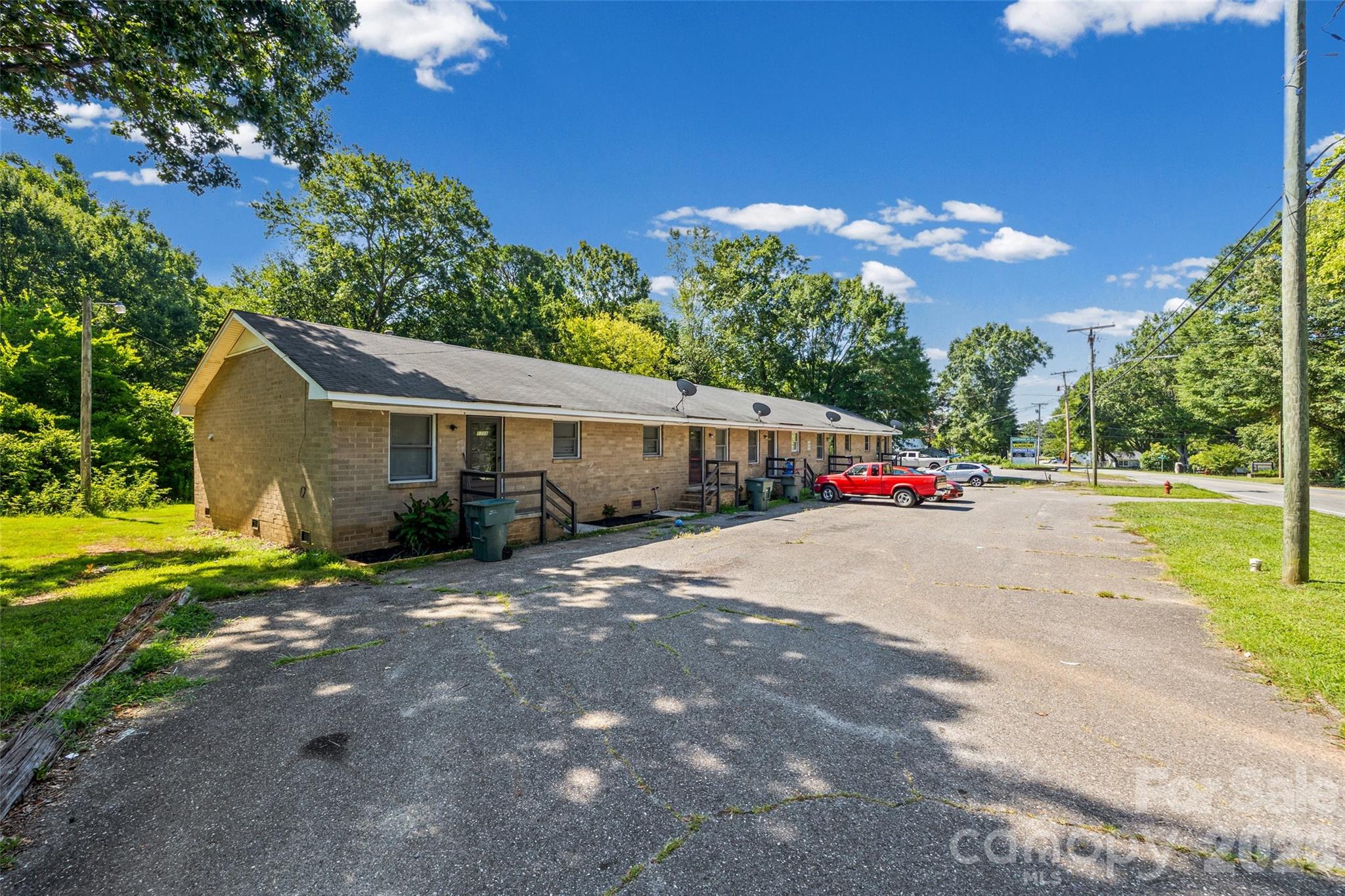 1308 Linwood Road