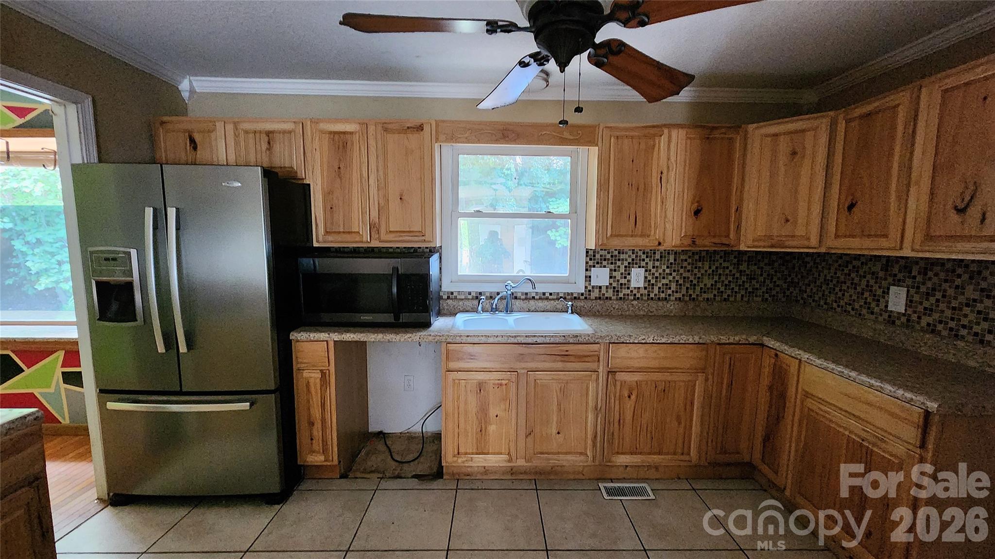 Single Family Residence at 2020 Ada Williams Lane, Lenoir, photo 9 of 34