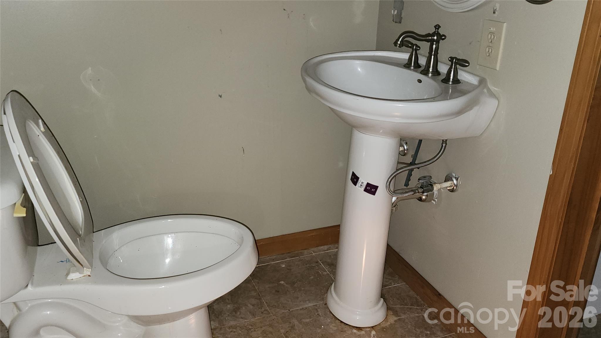 Half Bath upstairs - 2020 Ada Williams Lane, Lenoir