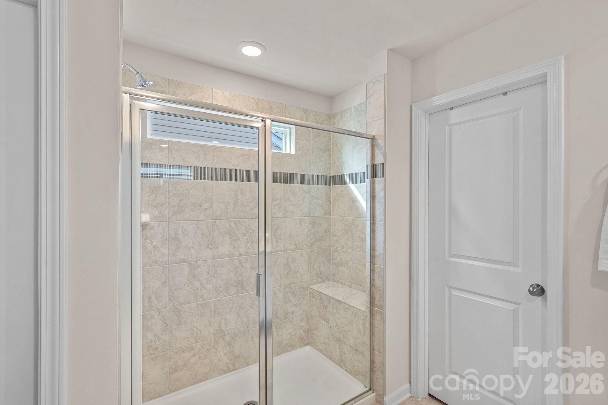 Owner's bathroom with stand up shower. - 262 Abersham Drive, Mooresville