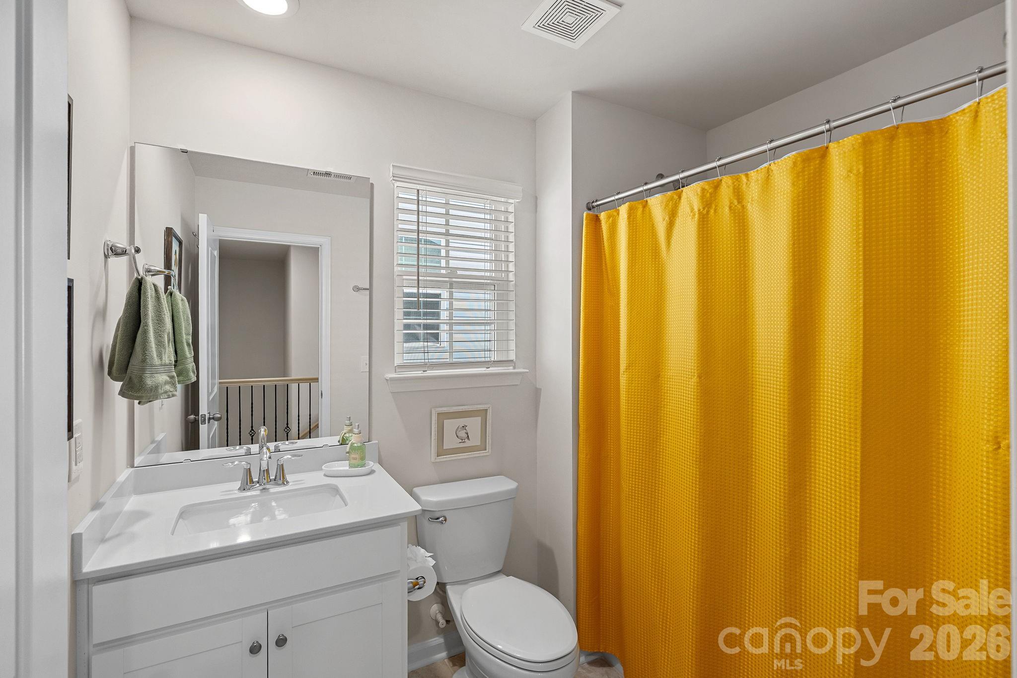Guest bathroom shared by bedroom 3 and loft. - 262 Abersham Drive, Mooresville