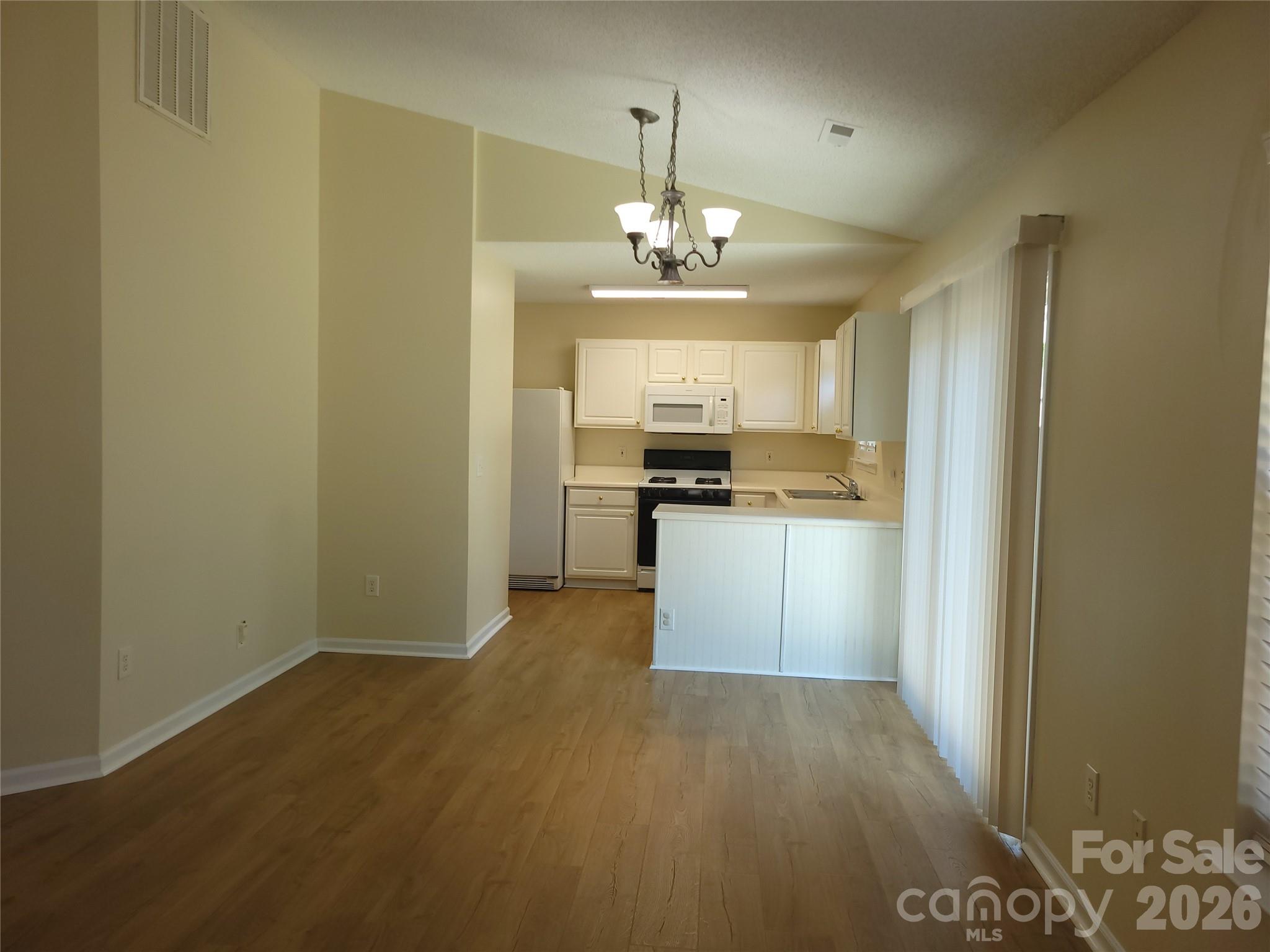 Single Family Residence at 3314 Arbor Pointe Drive, Indian Trail, photo 4 of 17