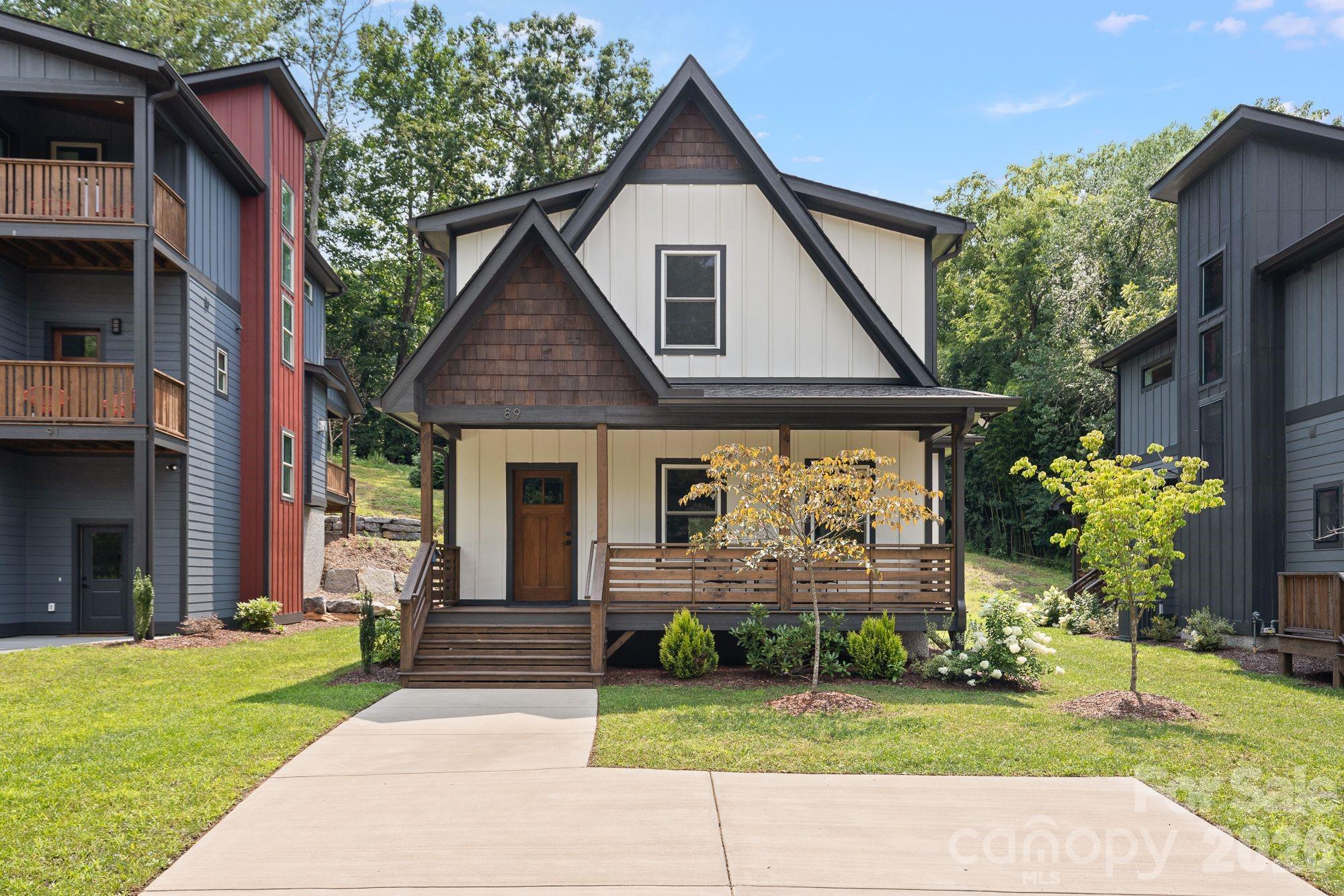 Single Family Residence at 89 Glendale Avenue, Asheville