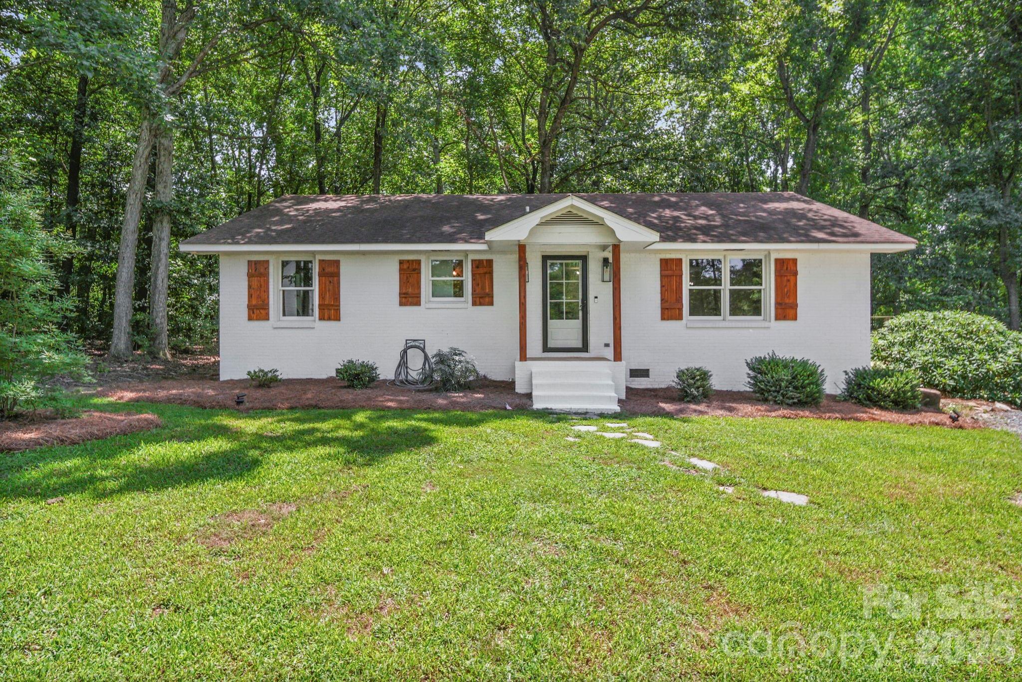 Single Family Residence at 6214 New Salem Road, Marshville, photo 2 of 38