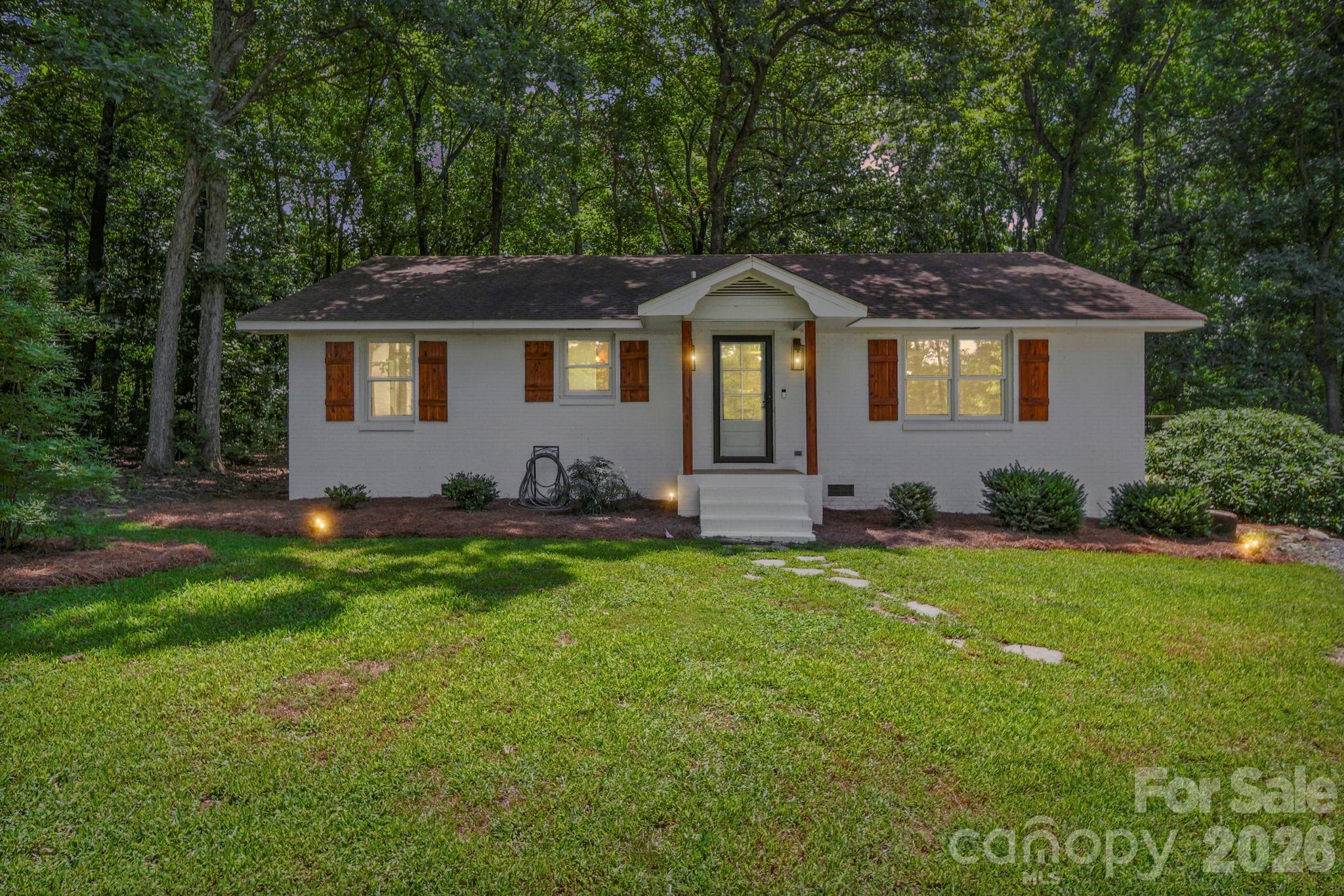 Single Family Residence at 6214 New Salem Road, Marshville, photo 4 of 38