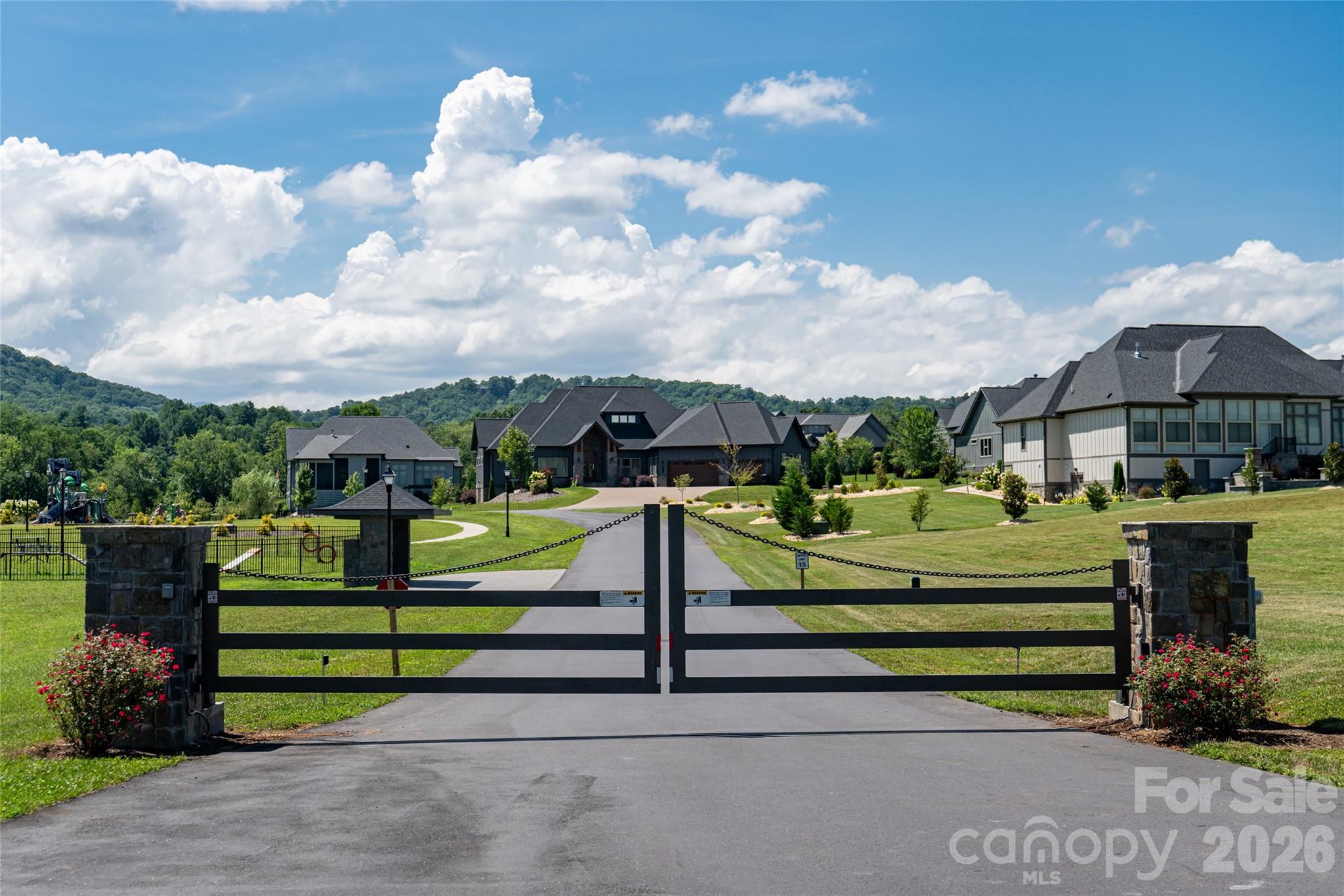 Single Family Residence at 769 Daniel Circle Drive, Mills River, photo 39 of 40