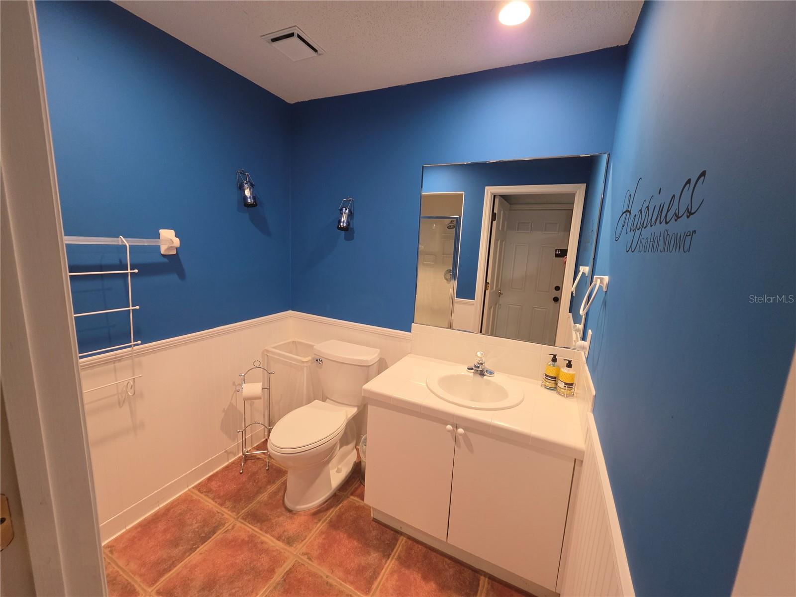 Full pool bath - 6 MONTERREY DR, PALM COAST