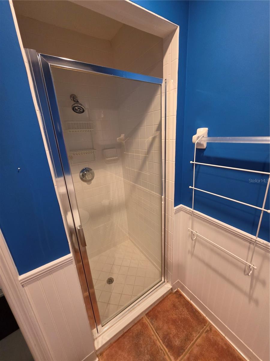 Full pool bath - 6 MONTERREY DR, PALM COAST