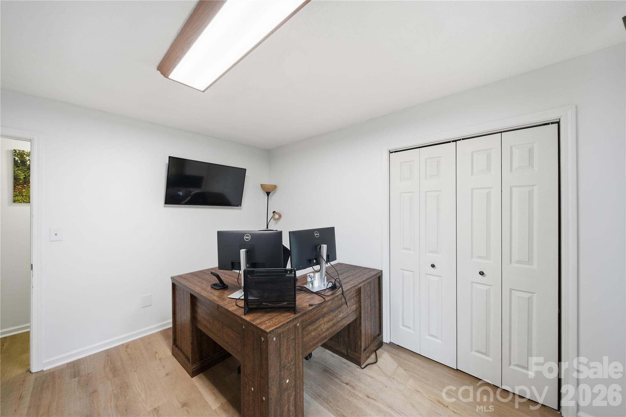 Single Family Residence at 2141 Moonstone Drive, Concord, photo 22 of 34