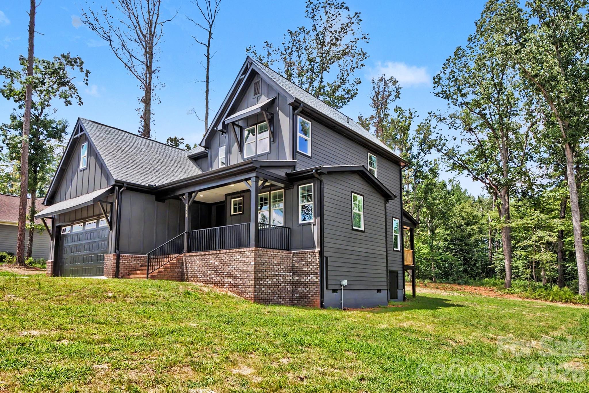 Single Family Residence at 3159 Timber Run Lane, Maiden, photo 3 of 43