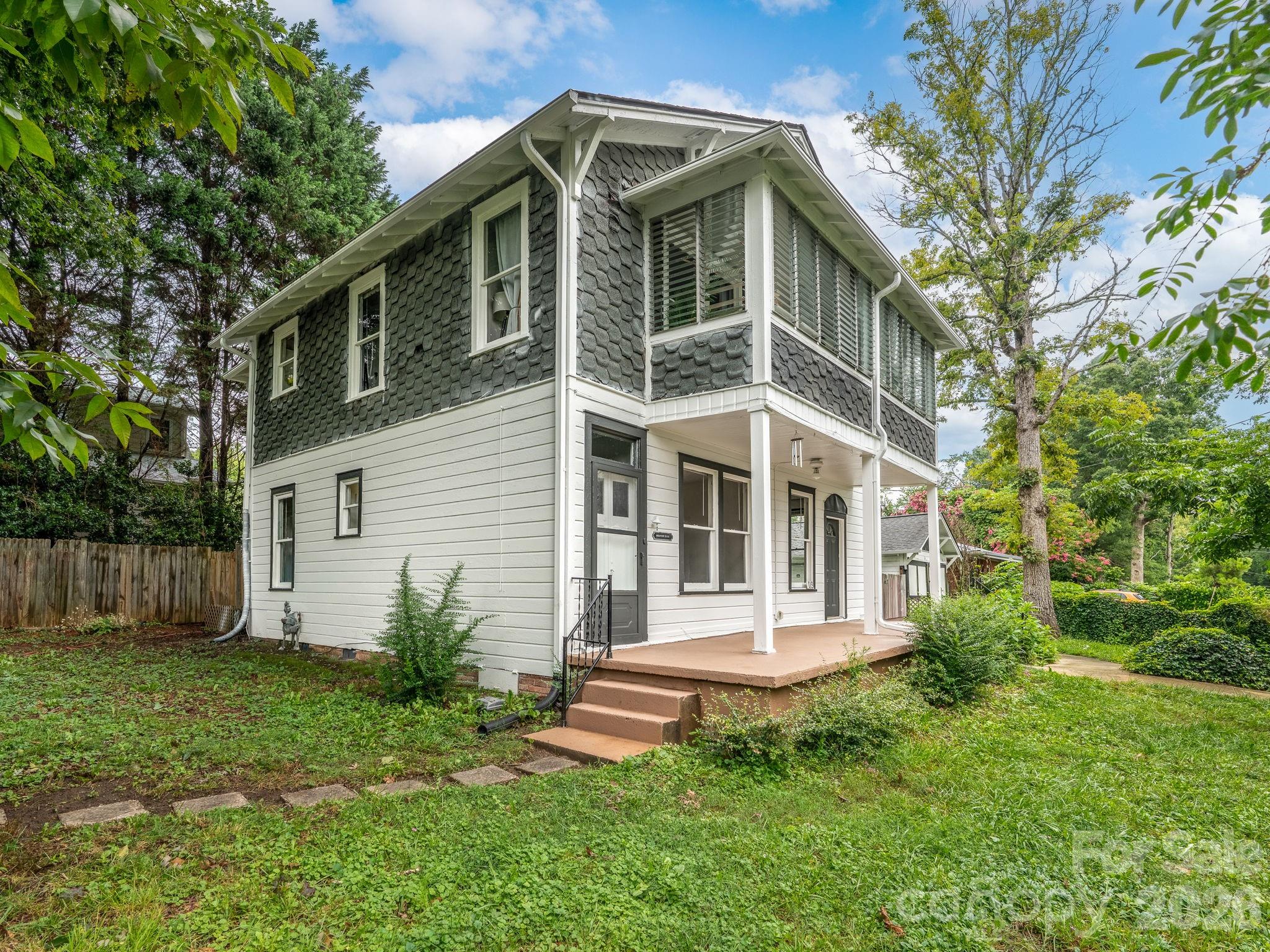 Two-Story Craftsman-influenced American Foursquare - 111-113 Stewart Street, Hendersonville