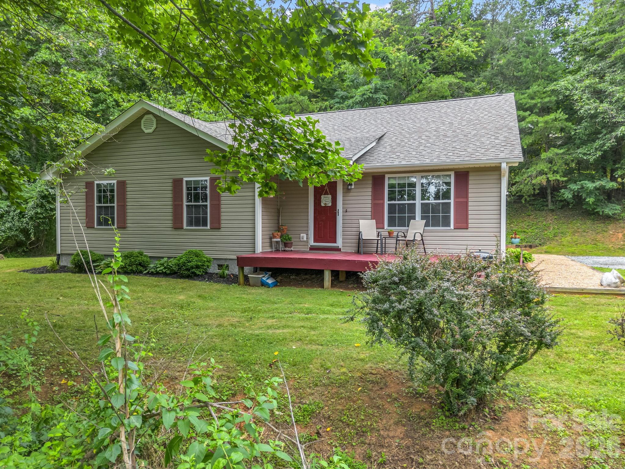 Single Family Residence at 18 Buckle Ridge, Weaverville, photo 9 of 48