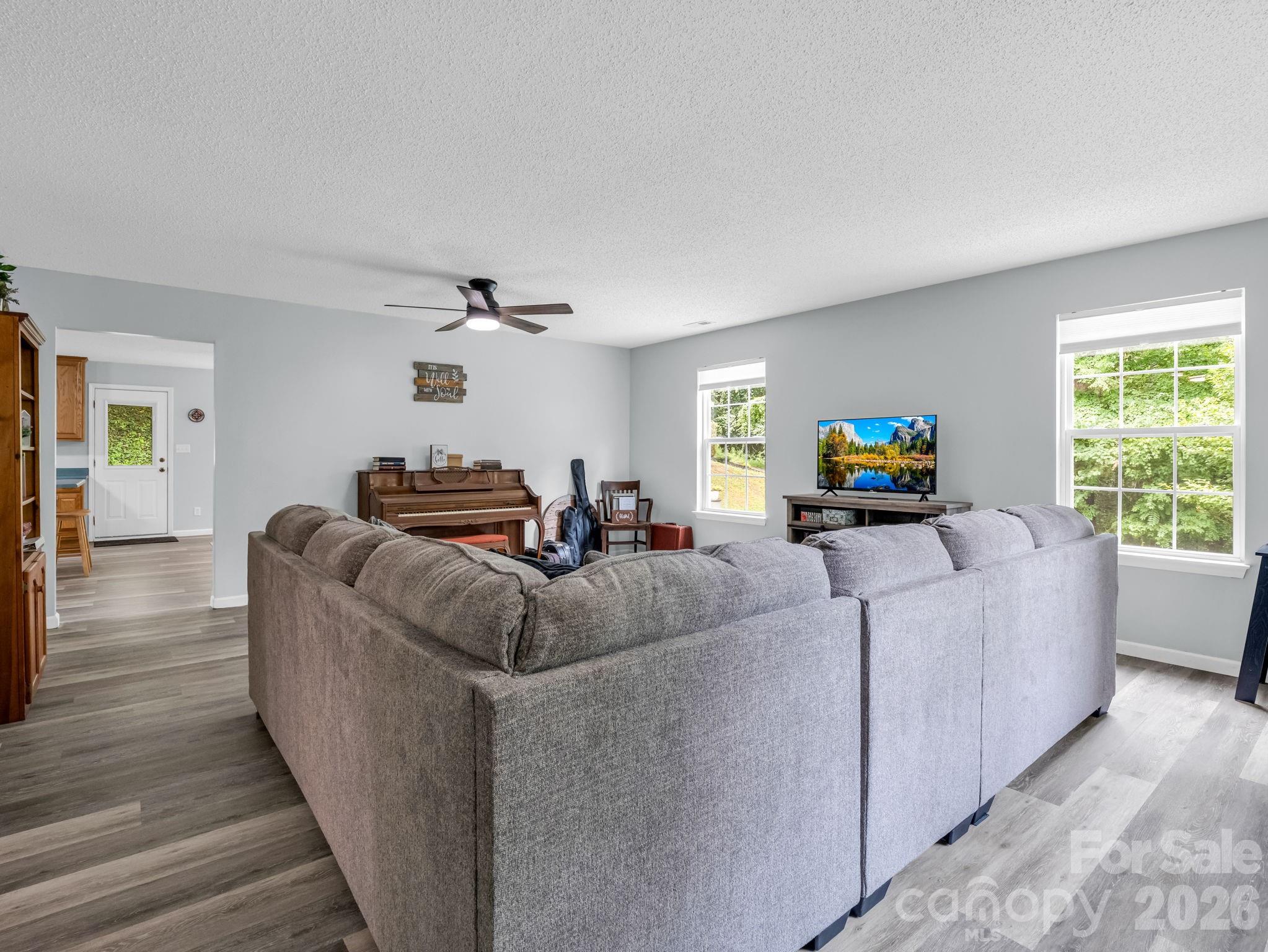Single Family Residence at 18 Buckle Ridge, Weaverville, photo 12 of 48
