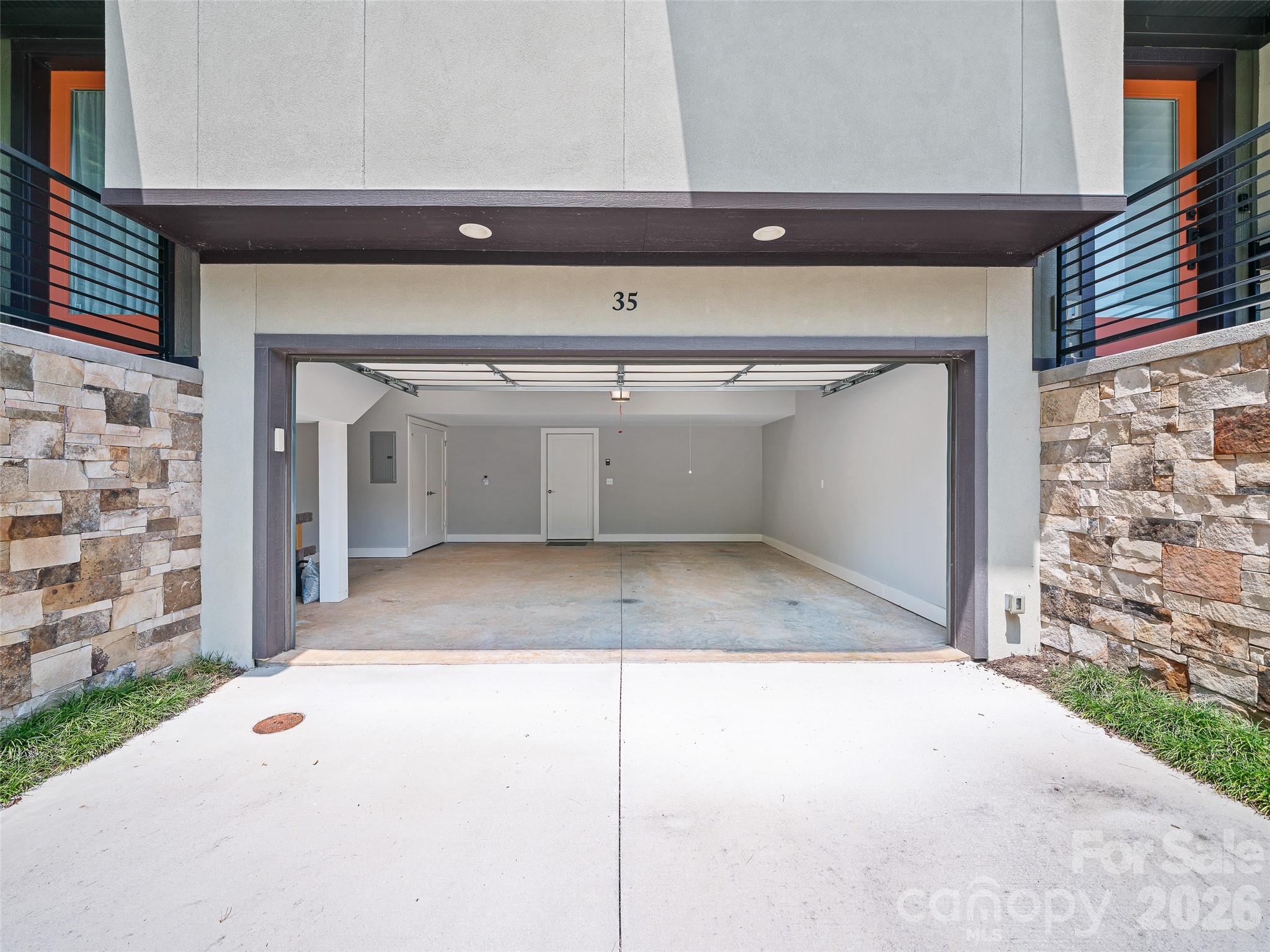 Townhouse at 35 Macallan Lane, Asheville, photo 34 of 40