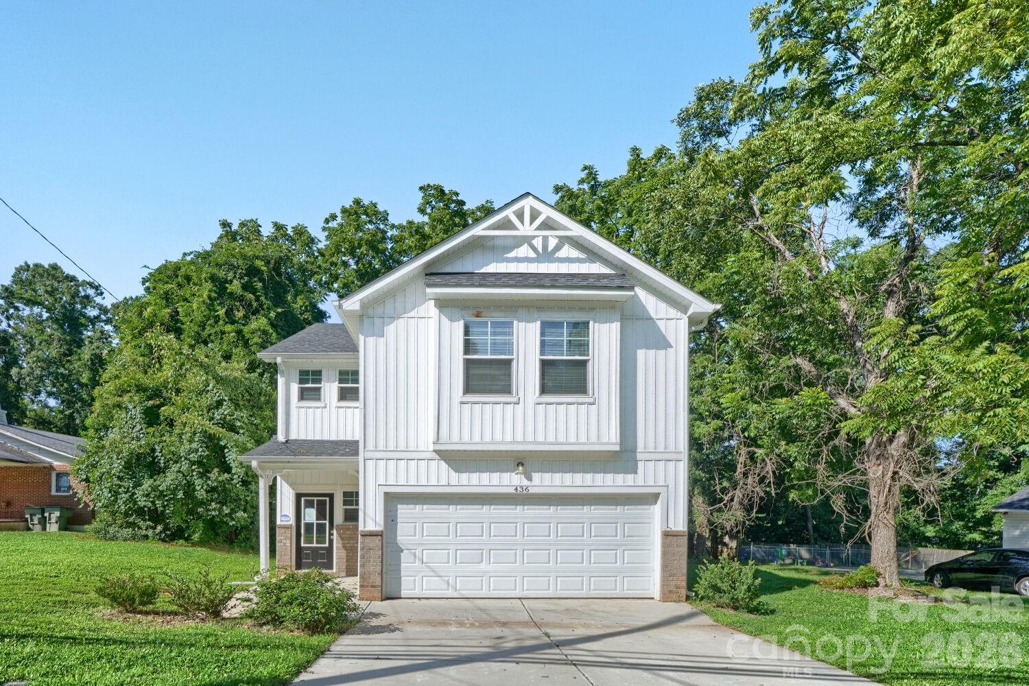 436 W Mclelland Avenue