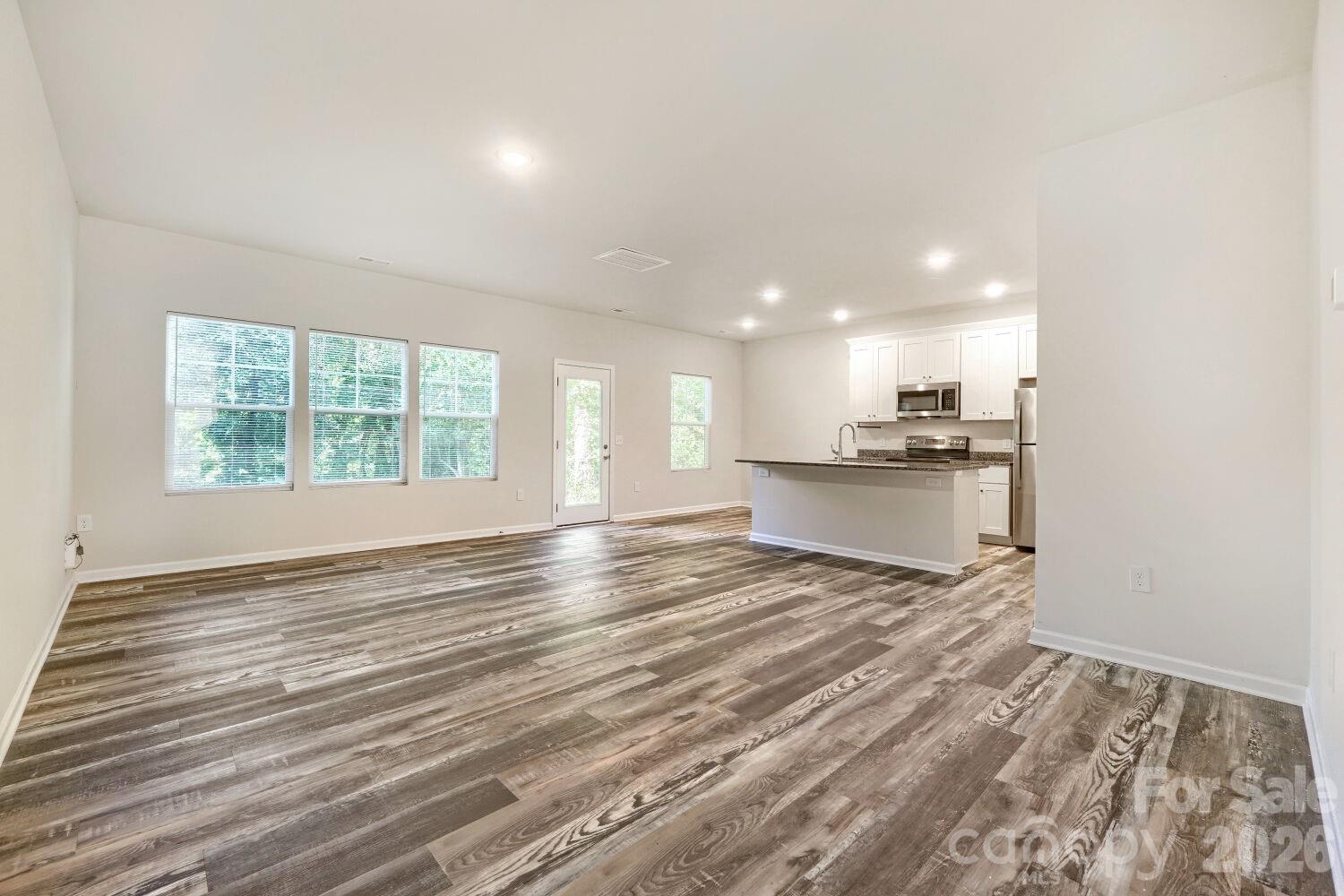Great Room - 436 W Mclelland Avenue, Mooresville