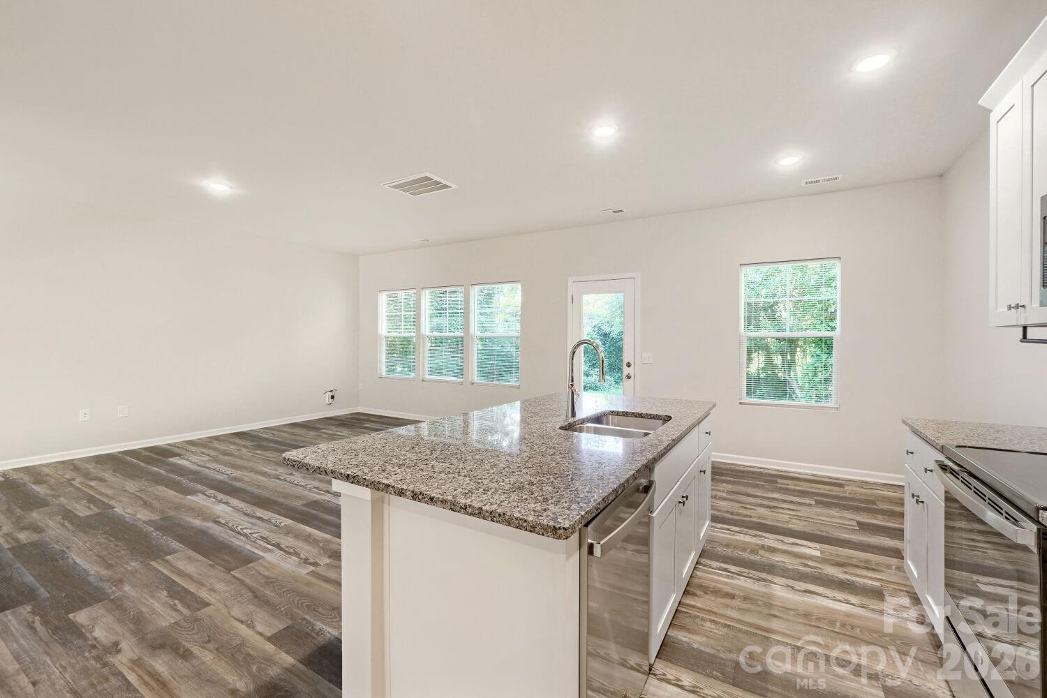 Kitchen - 436 W Mclelland Avenue, Mooresville