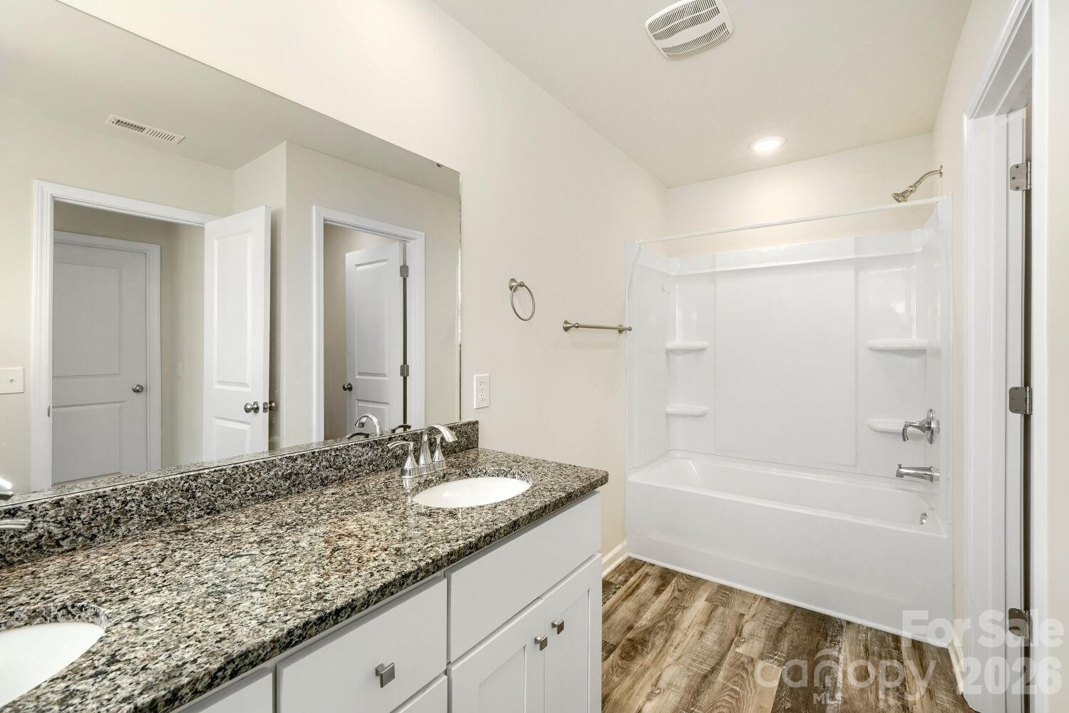 Primary Bath pic 1 - 436 W Mclelland Avenue, Mooresville