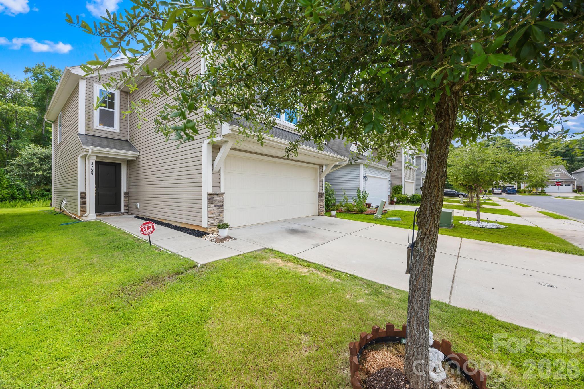 Single Family Residence at 4725 Yarrow Street, Rock Hill, photo 17 of 18