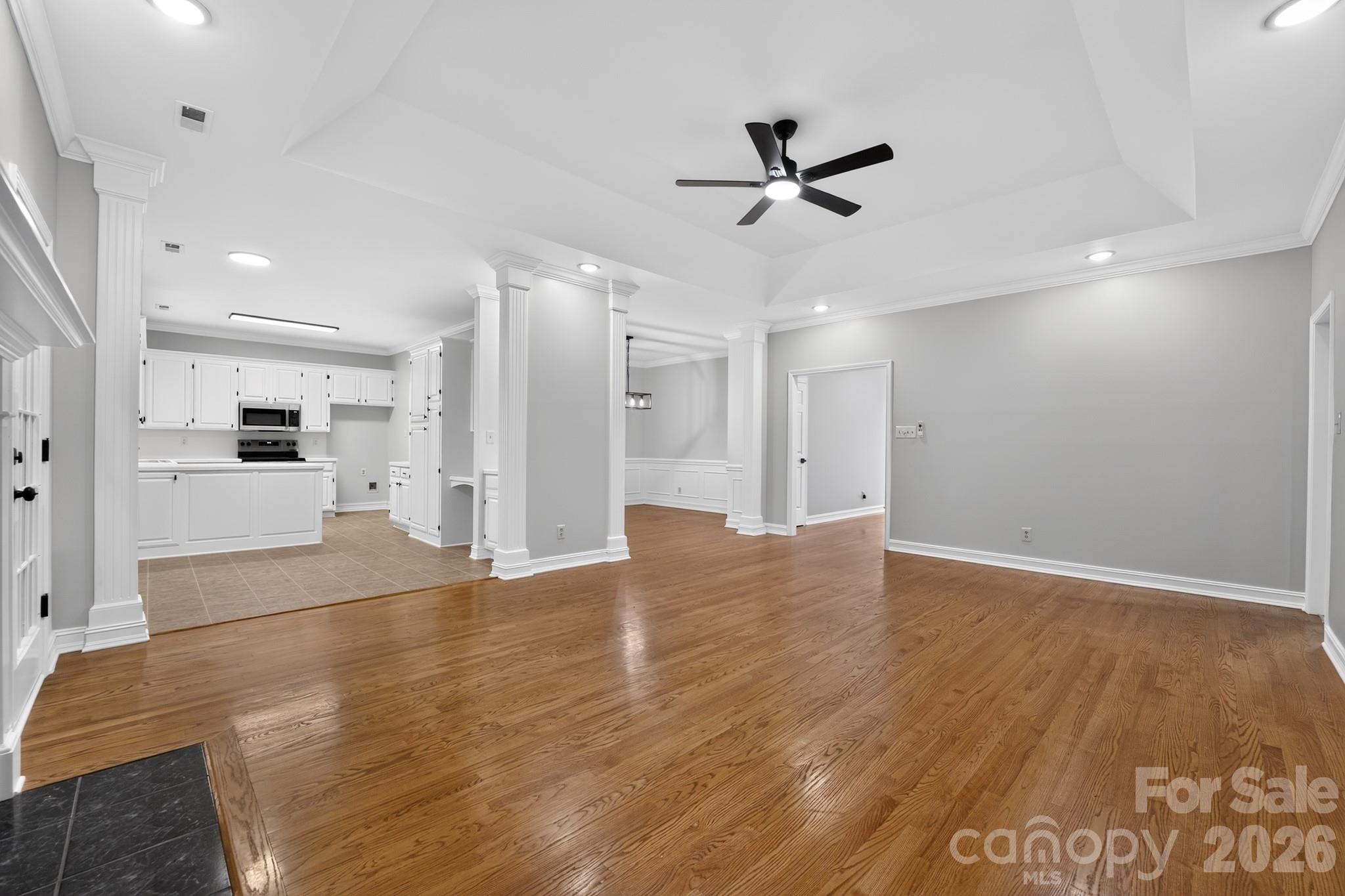 Single Family Residence at 1935 Hamptonwood Road, Rock Hill, photo 6 of 27